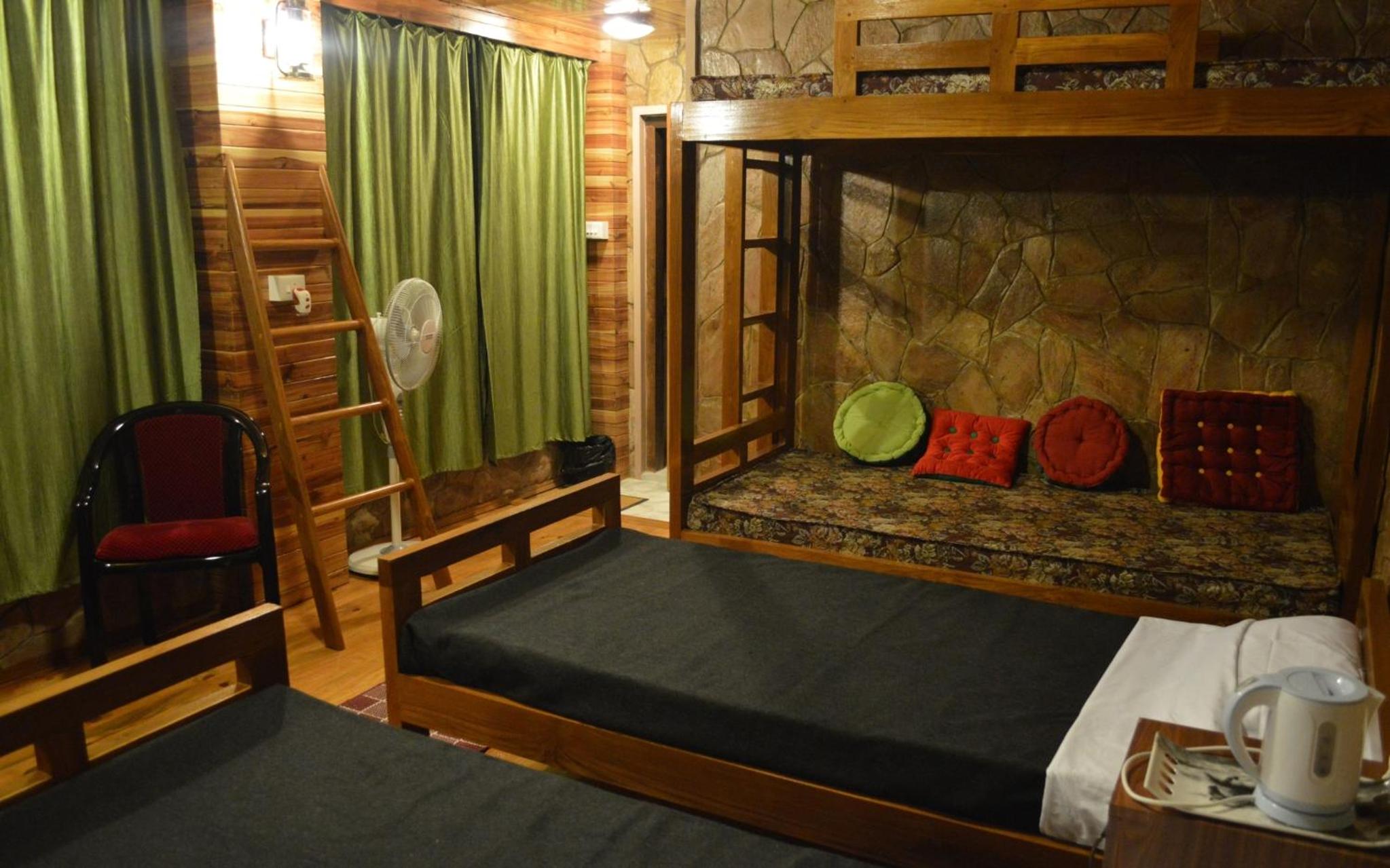 Comfort Quadruple Room - Photo 4