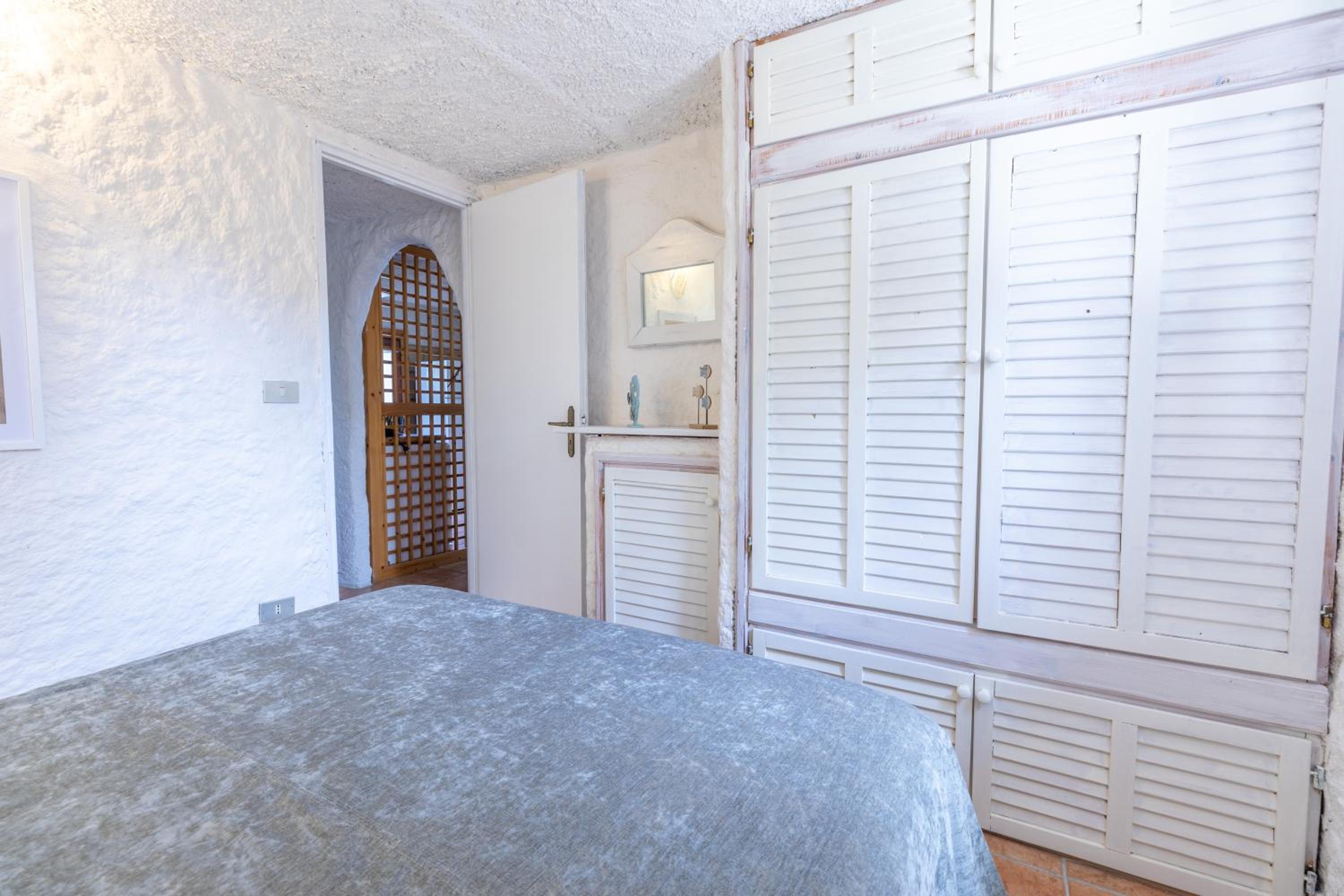 Three-Bedroom Villa photo 1