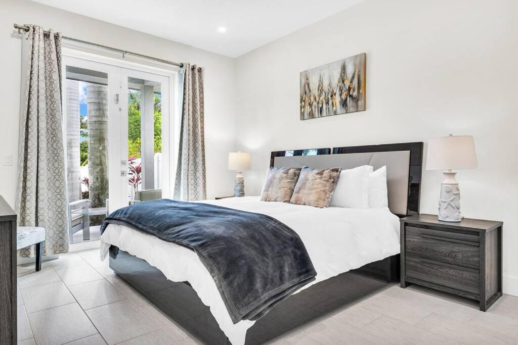 Four-Bedroom House photo 1