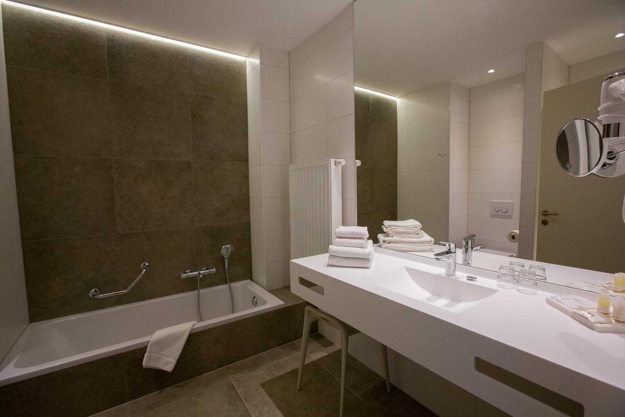 Premium Double Room - Photo 3