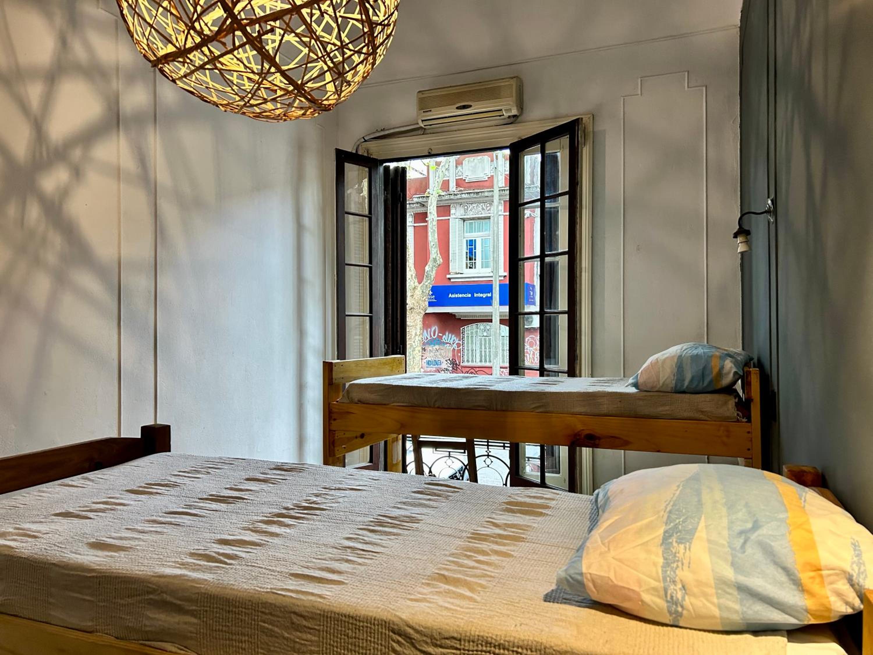 Bed In 6-Bed Mixed Dormitory Room photo 2