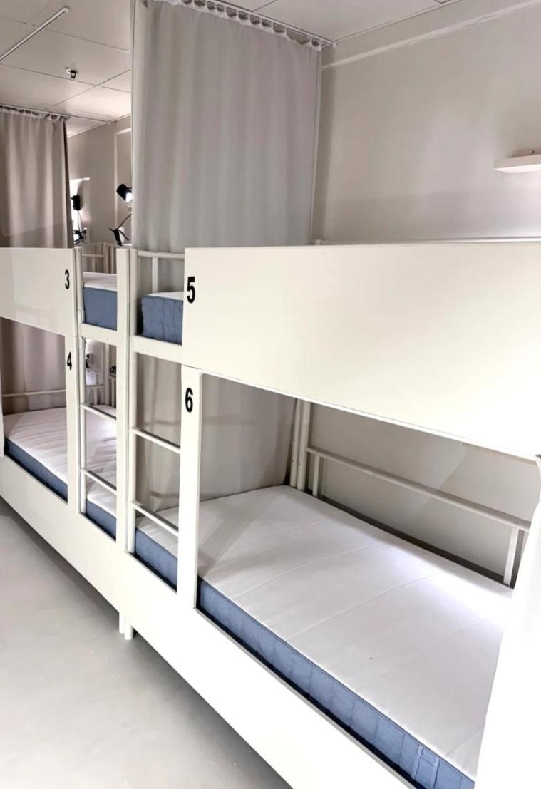 Bed in 8-Bed Mixed Dormitory Room