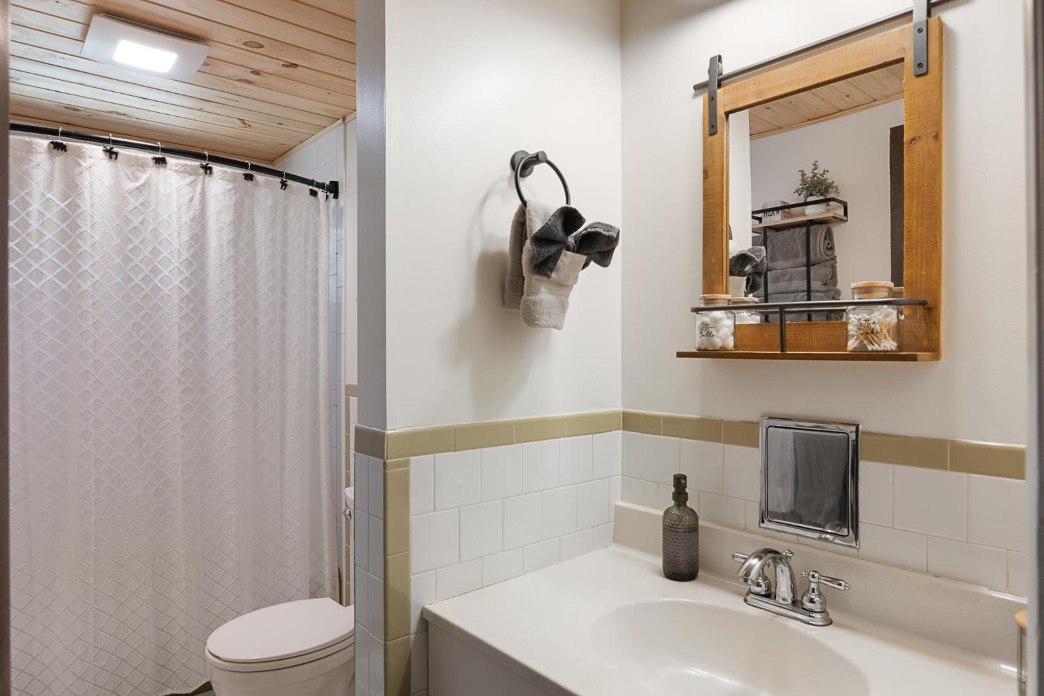 Three-Bedroom Chalet photo 2