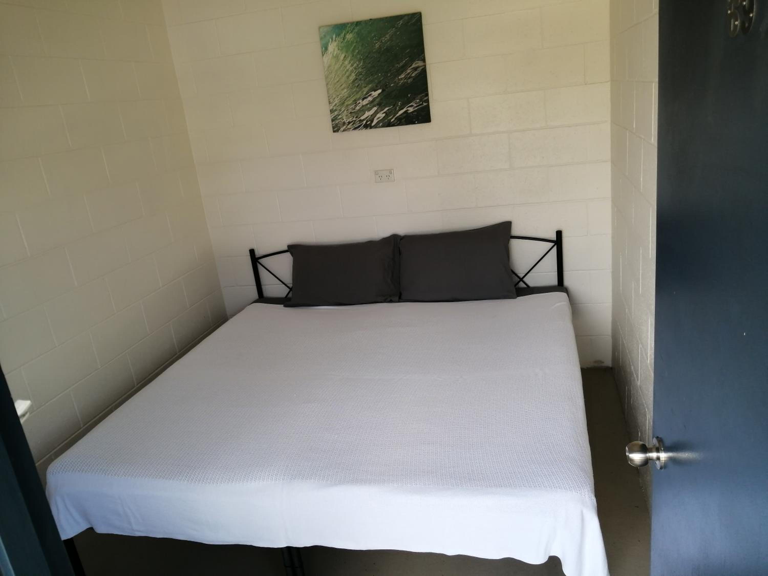 Economy Double Or Twin Room photo 1