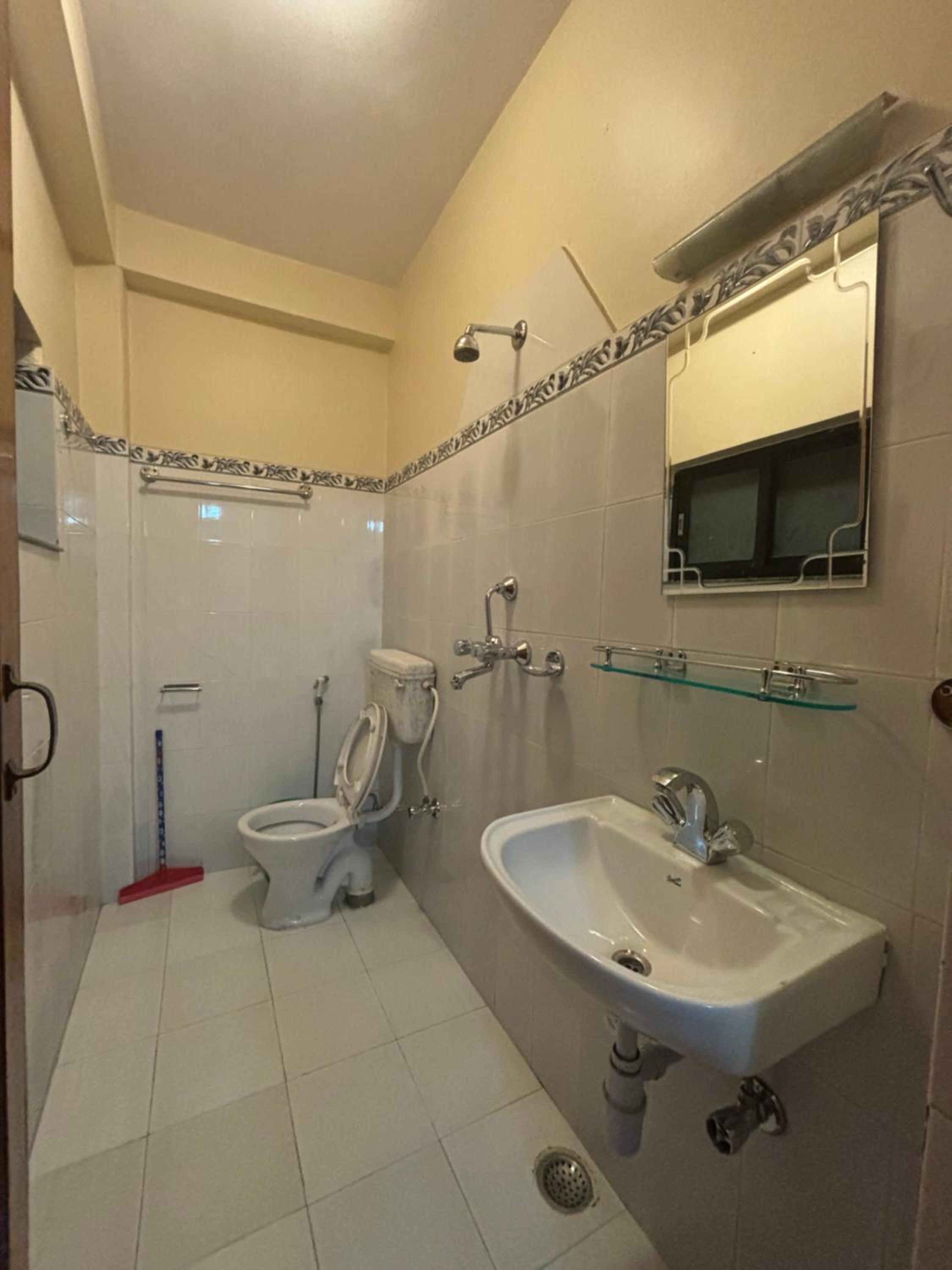 Mixed Dormitory Room photo 2