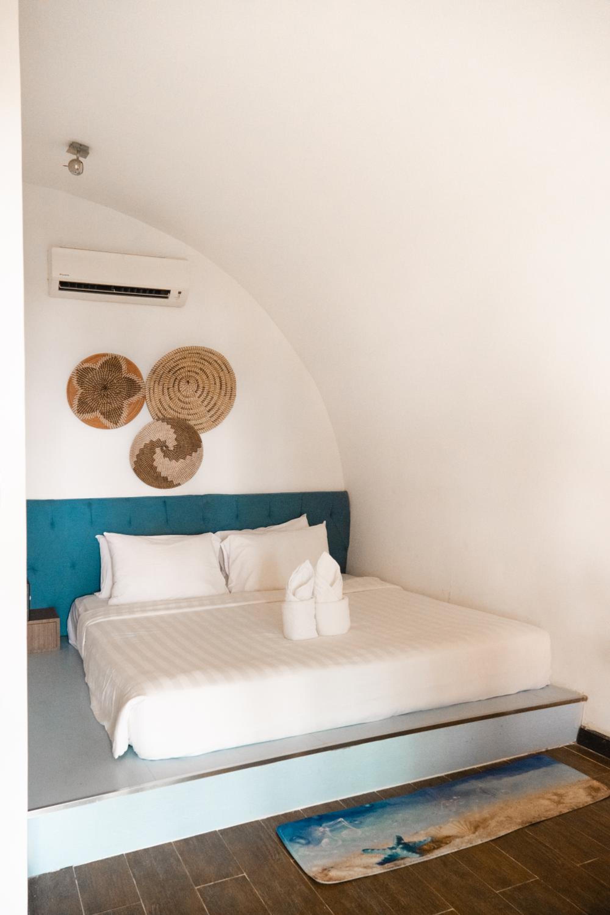 Deluxe Double Sea View - Photo 3