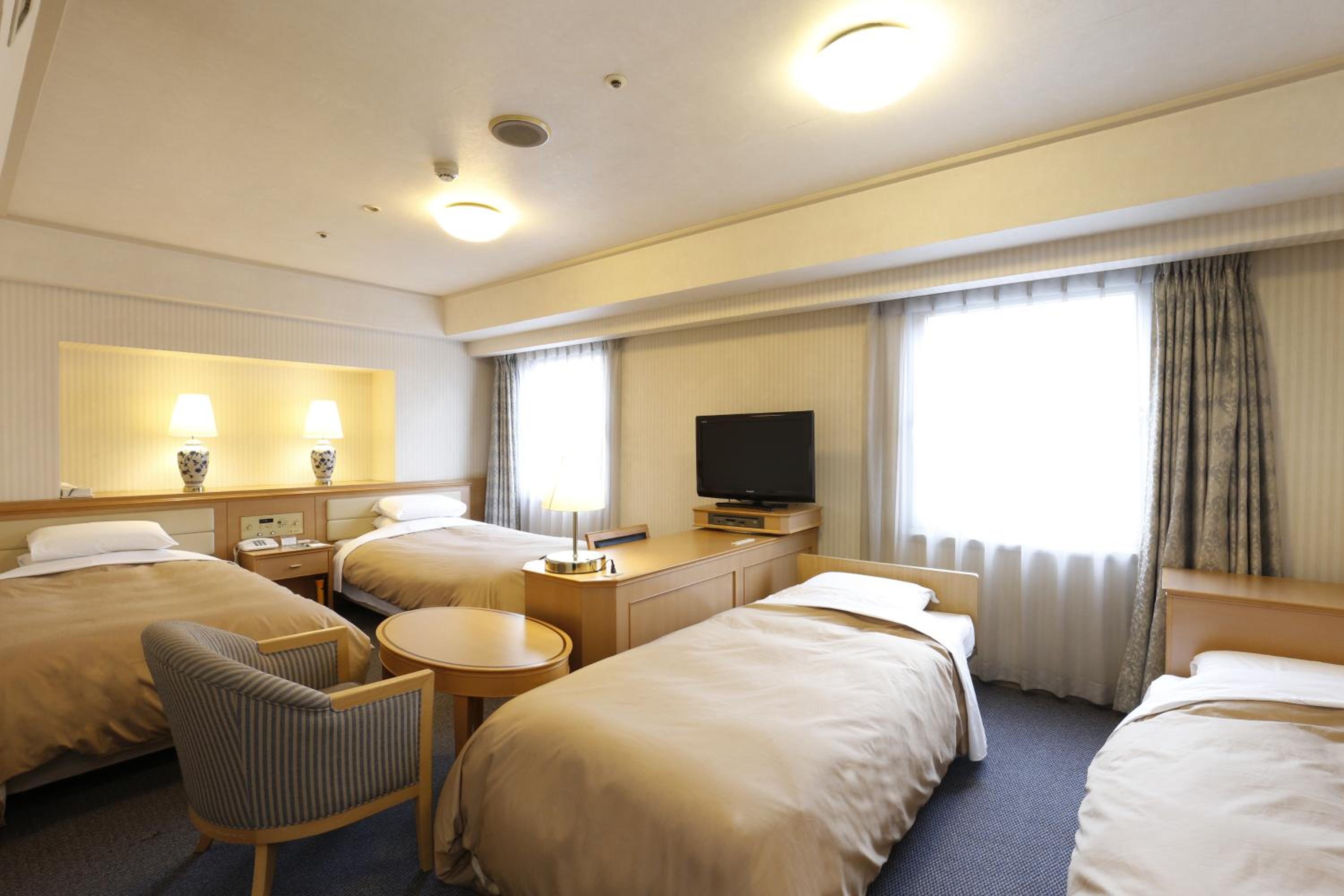 Quadruple Room - Non-Smoking