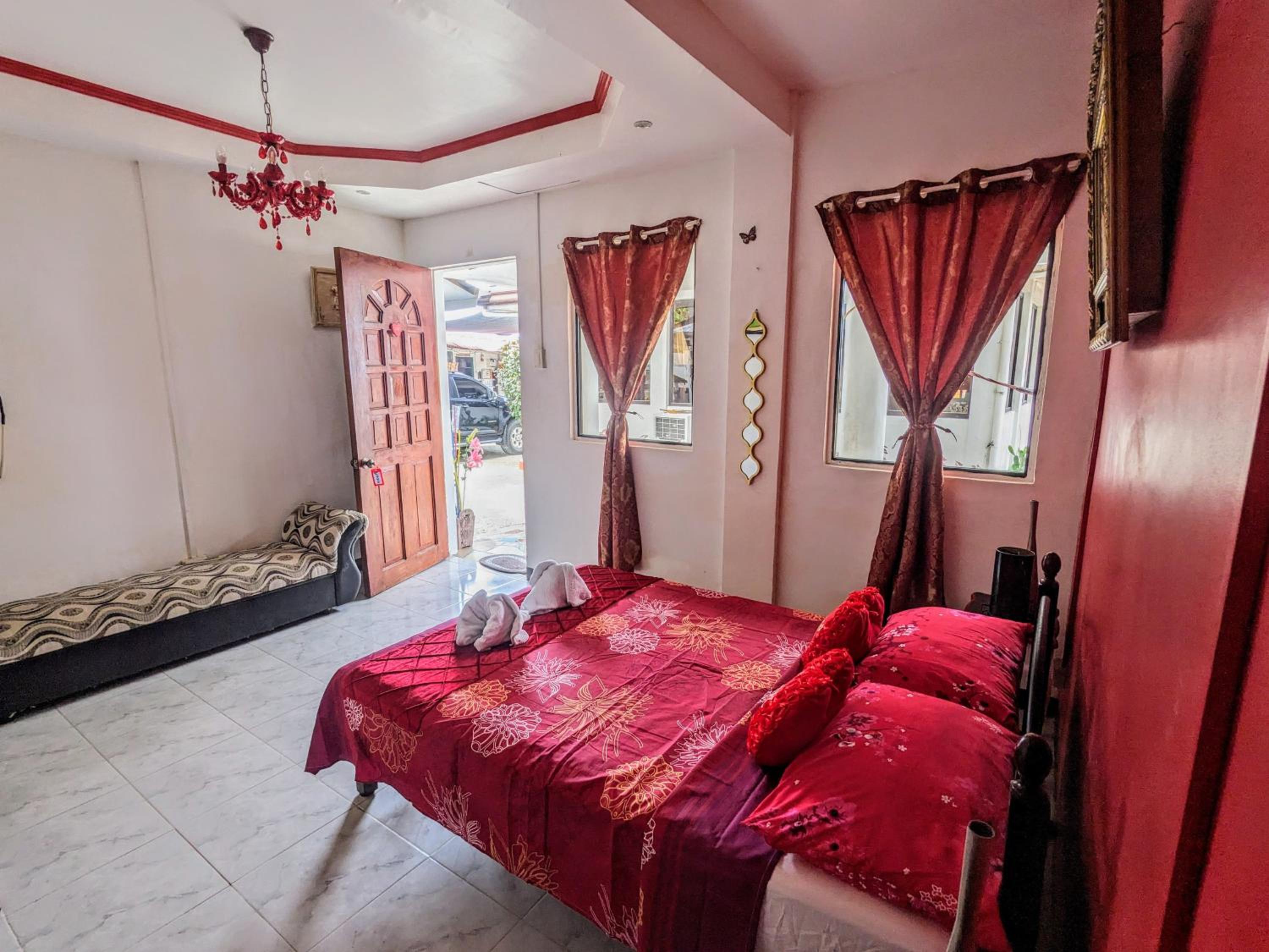 Love Room photo 2