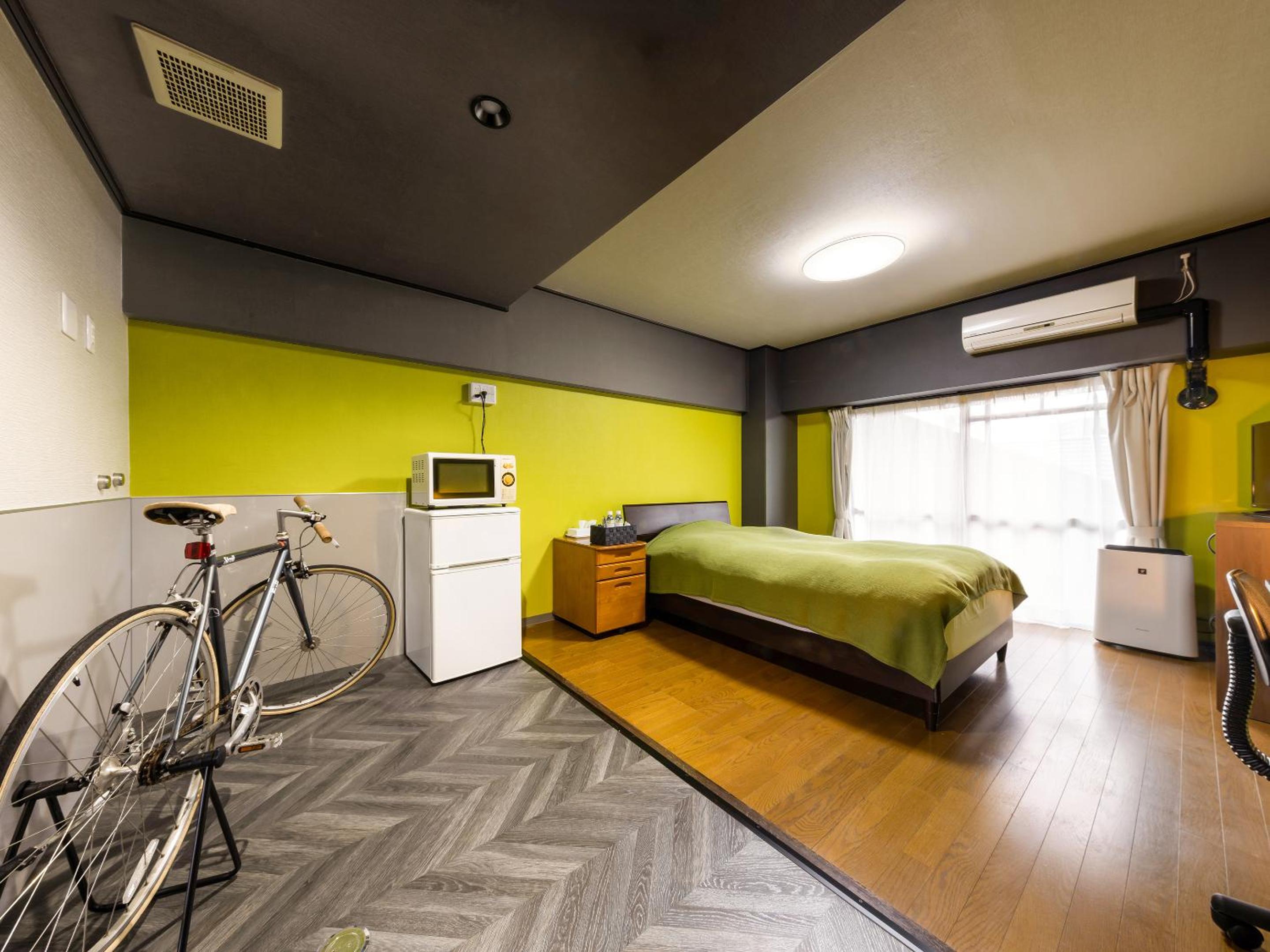 Cycle Double Room With Small Double Bed photo 1