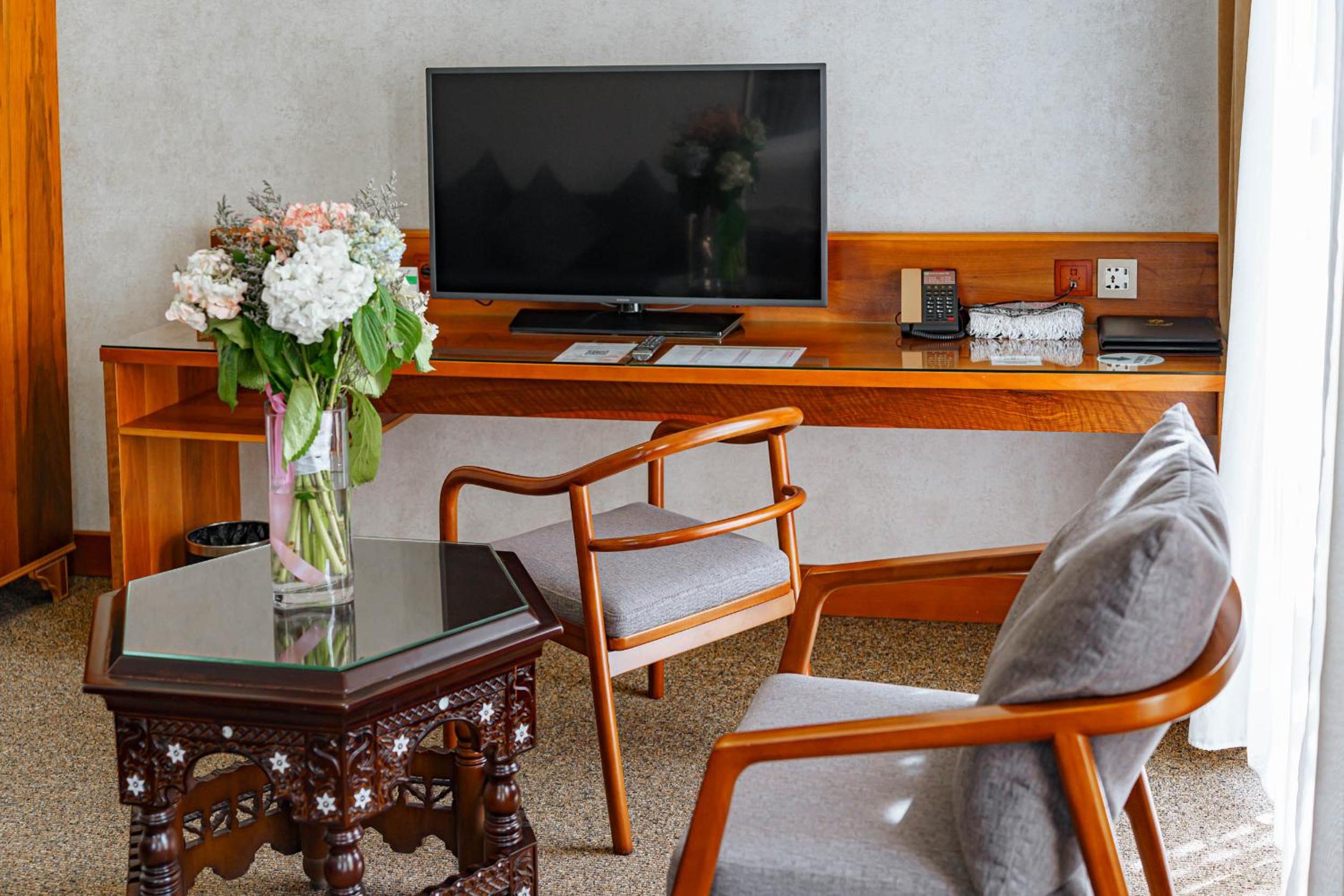 Suite - Photo 4