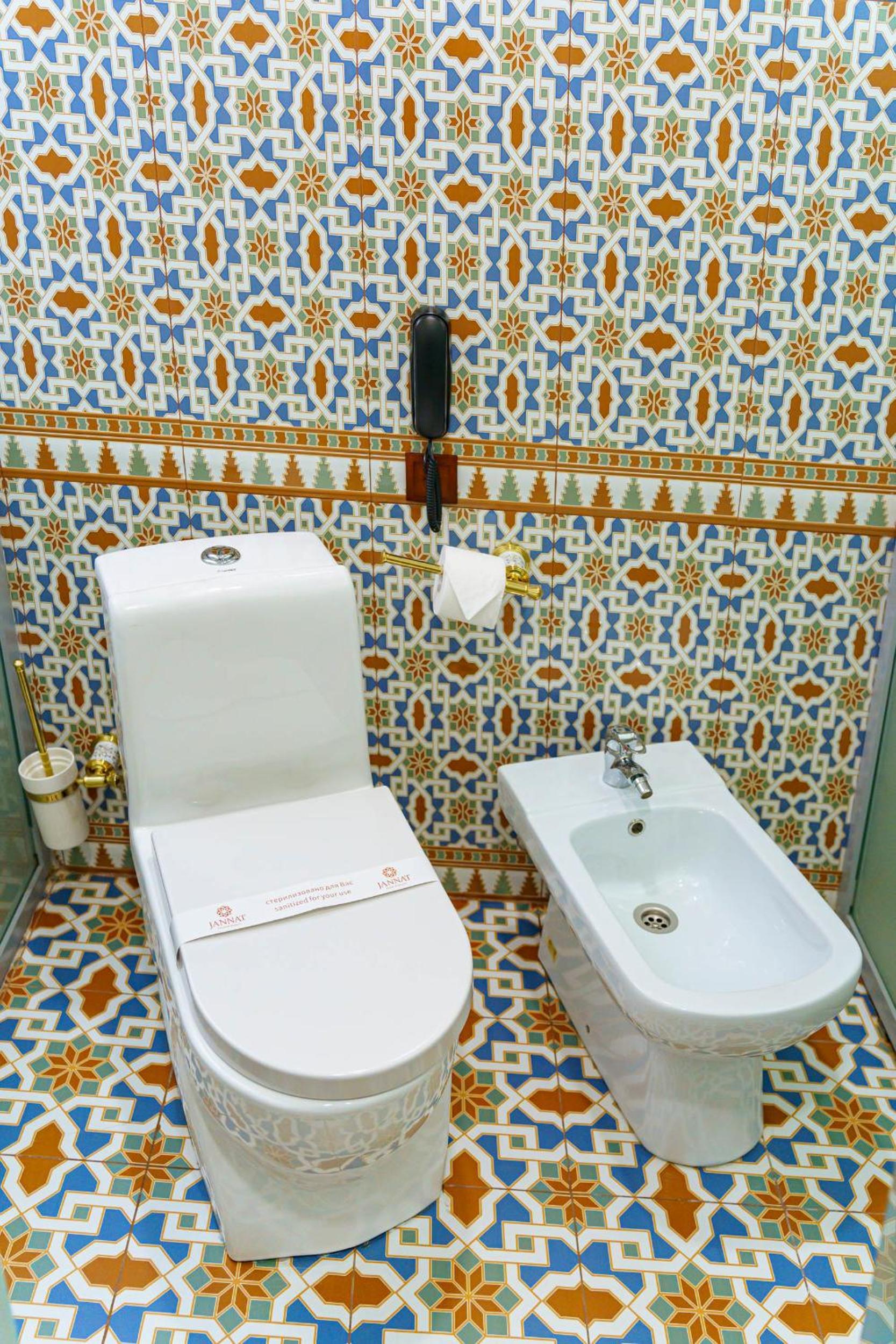 Suite - Photo 8