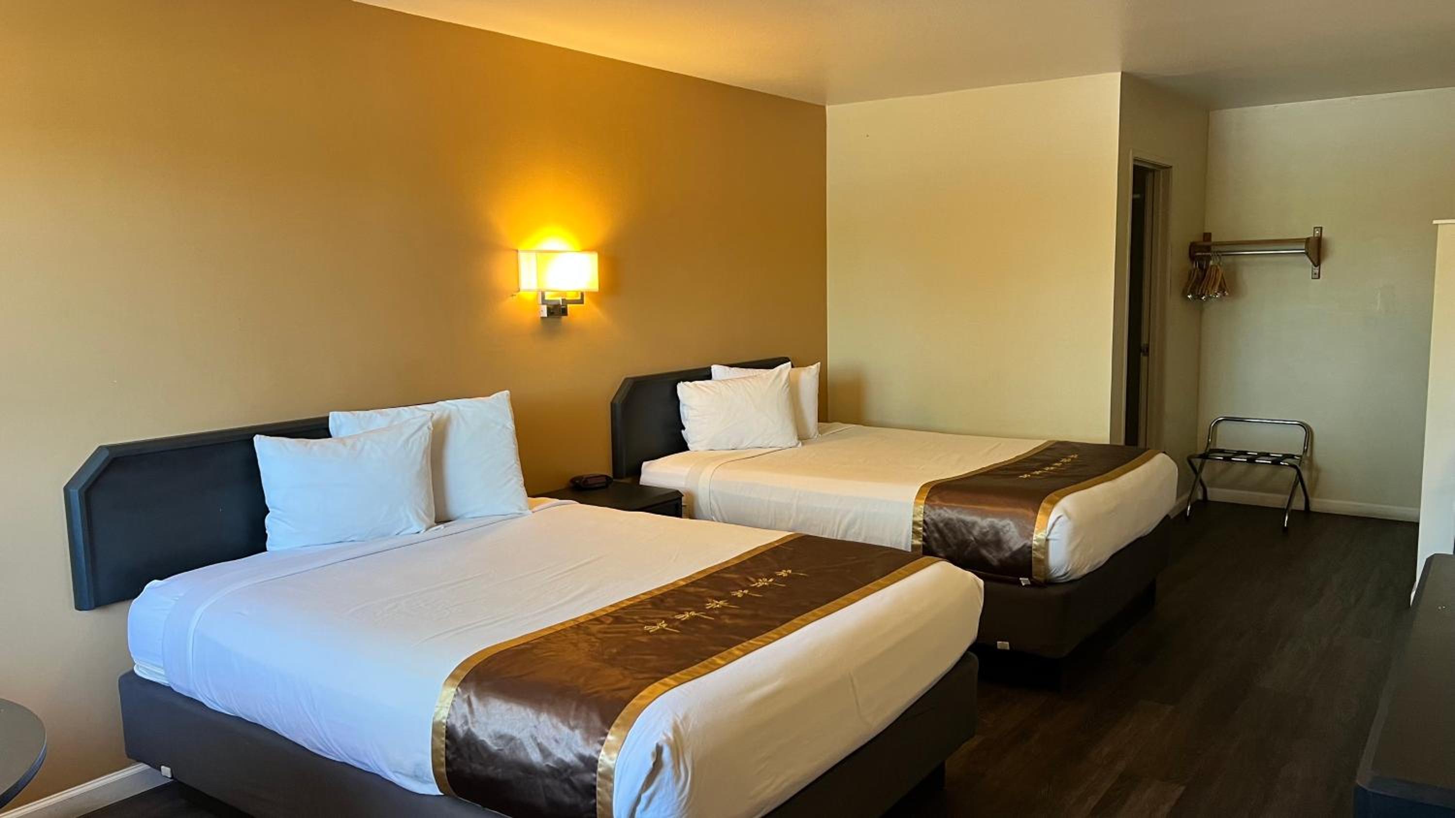 Queen Room with Two Queen Beds