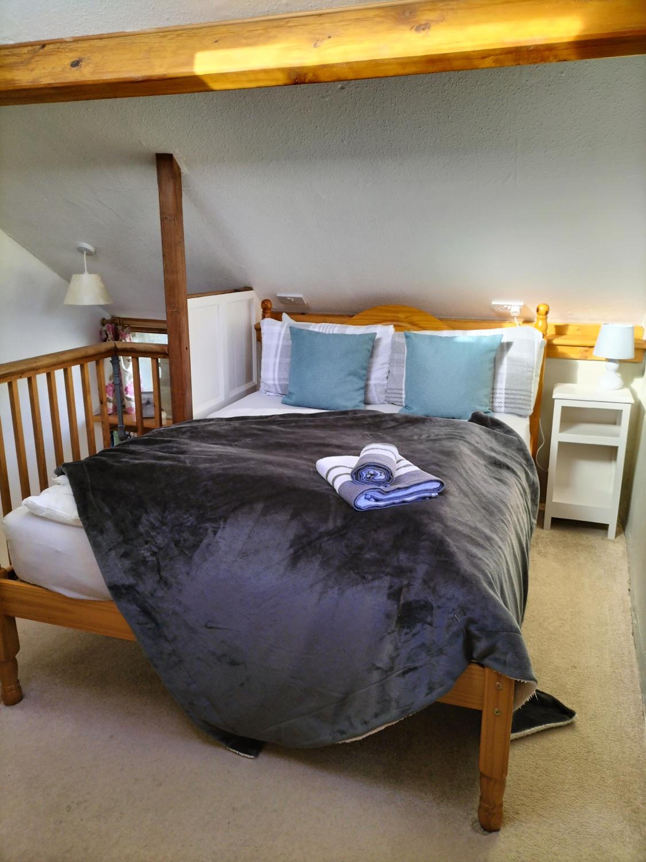 One-Bedroom House photo 1