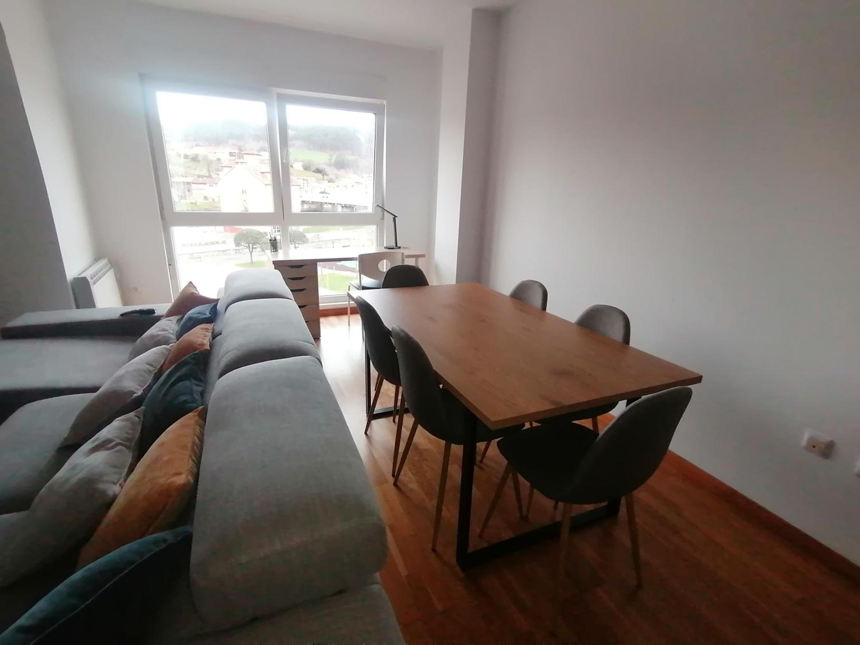 Three-Bedroom Apartment photo 2