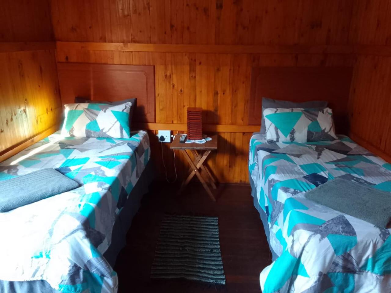 Twin Room with Private Bathroom photo 1