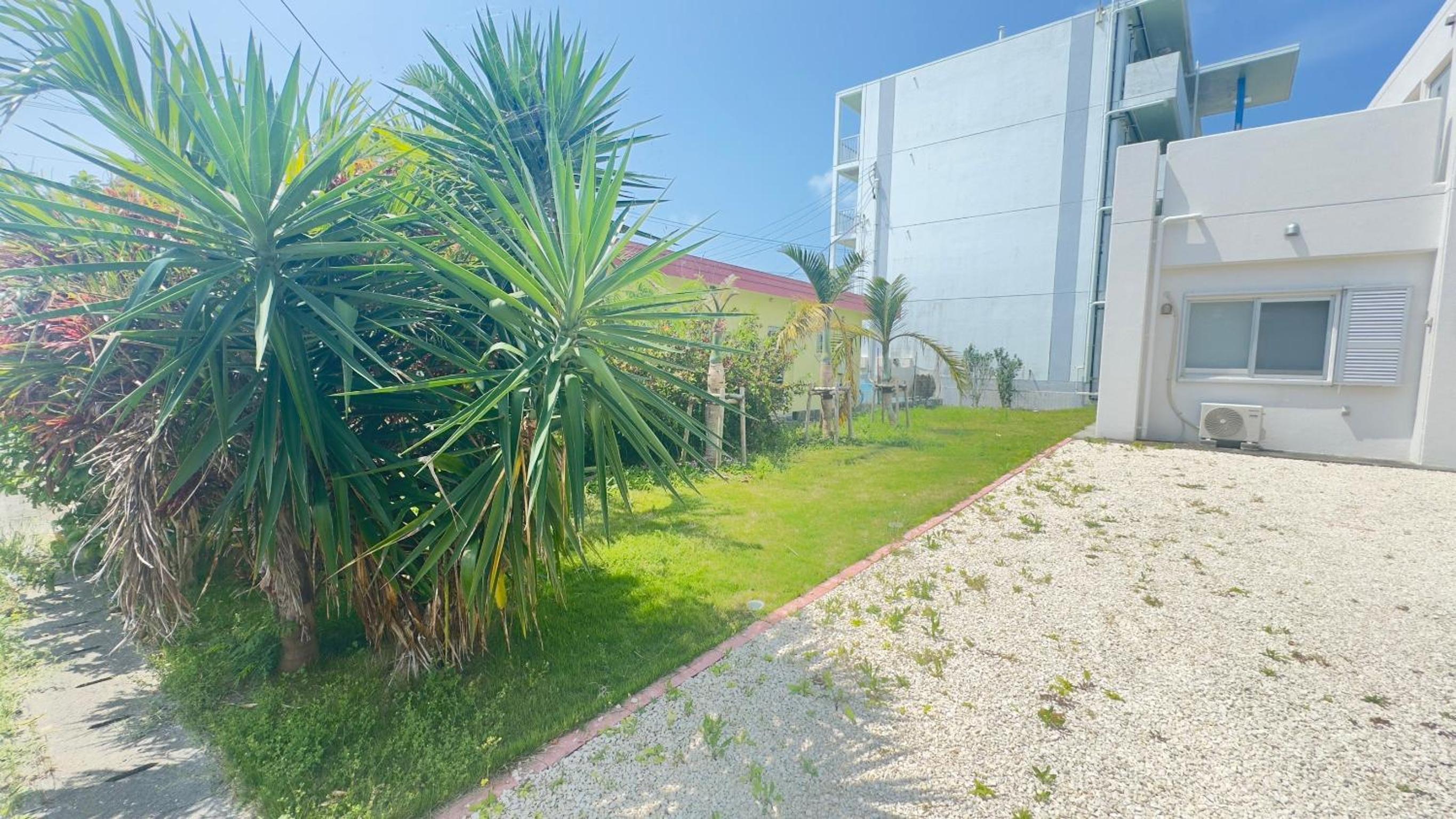 Three-Bedroom Villa photo 2