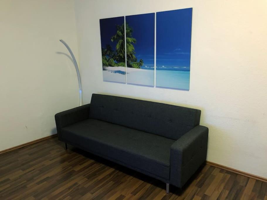 One-Bedroom Apartment photo 2