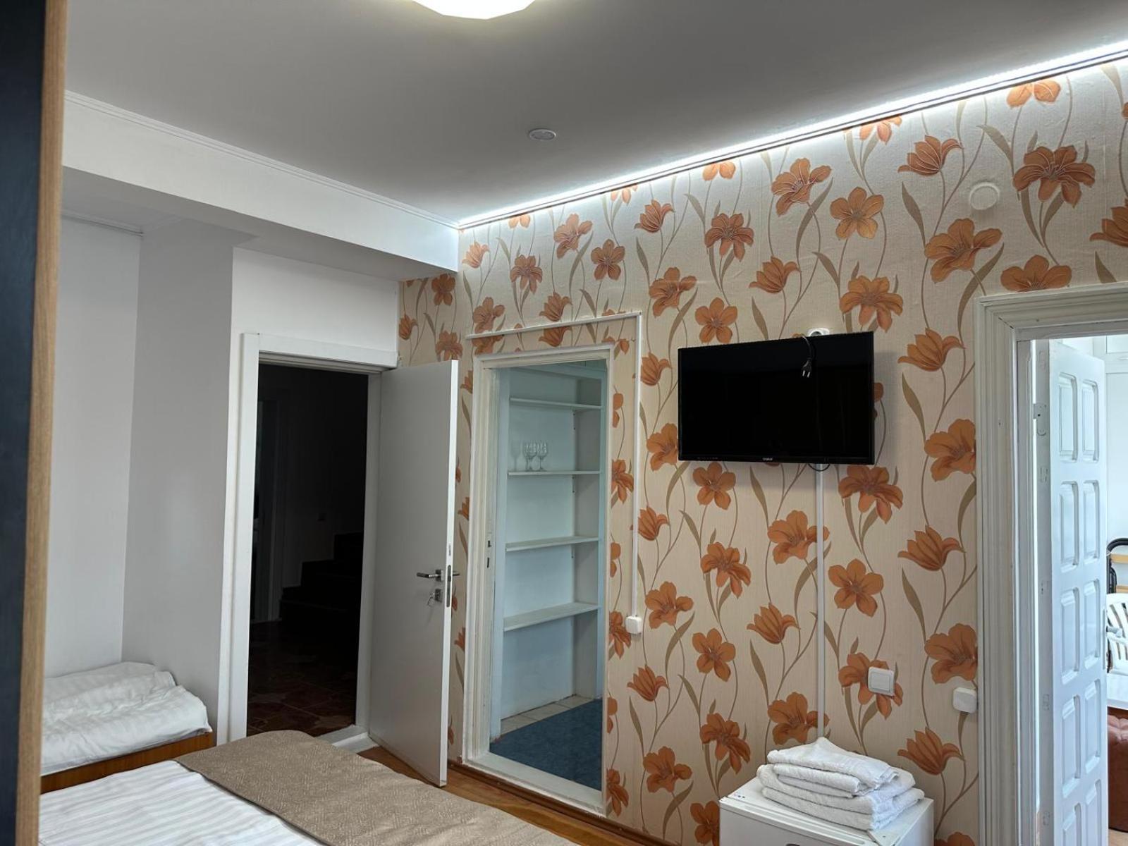 Double Room - Photo 30