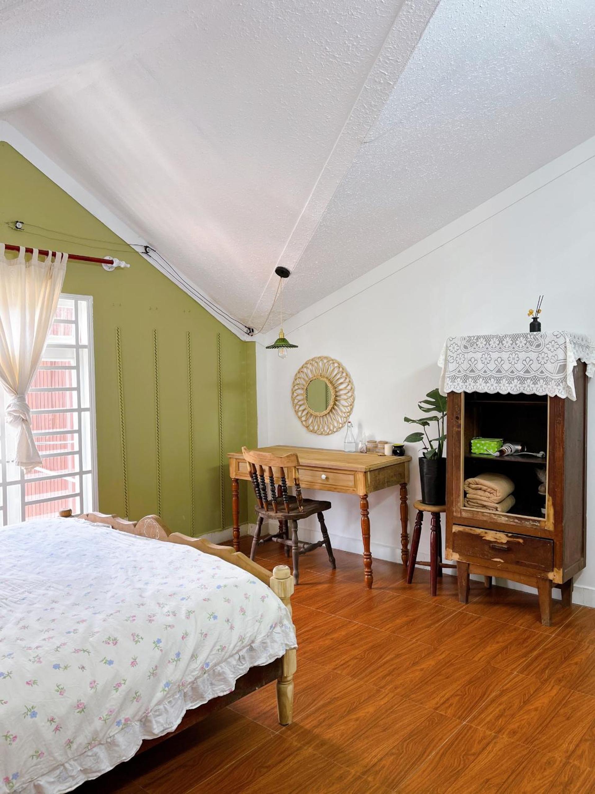 Deluxe Room (2 Adults + 1 Child) photo 3