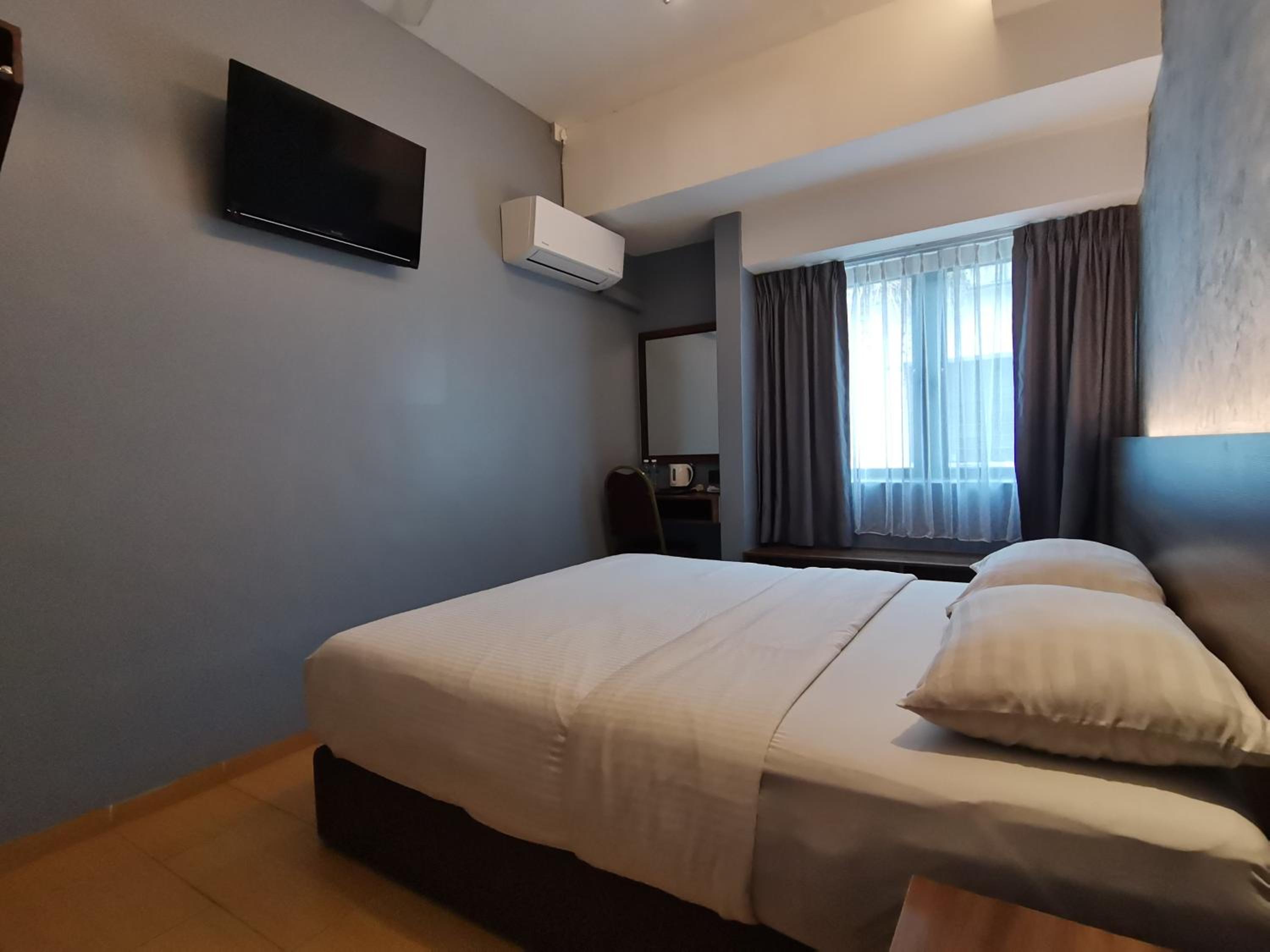 Deluxe Double Room photo 2