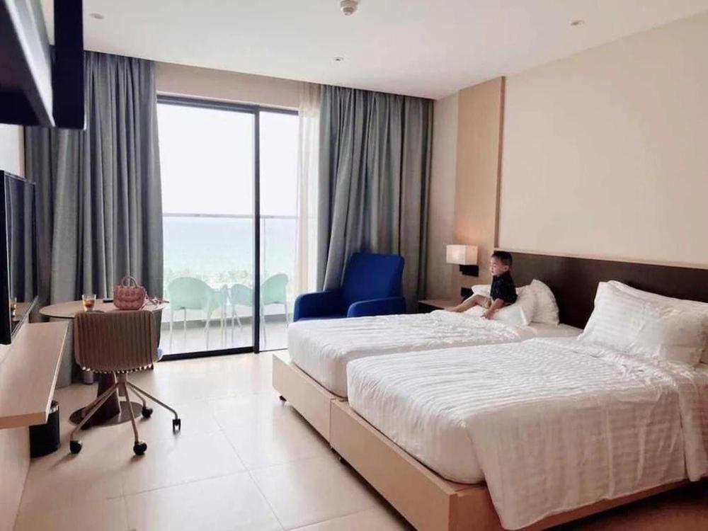 Twin Room with Sea View photo 2
