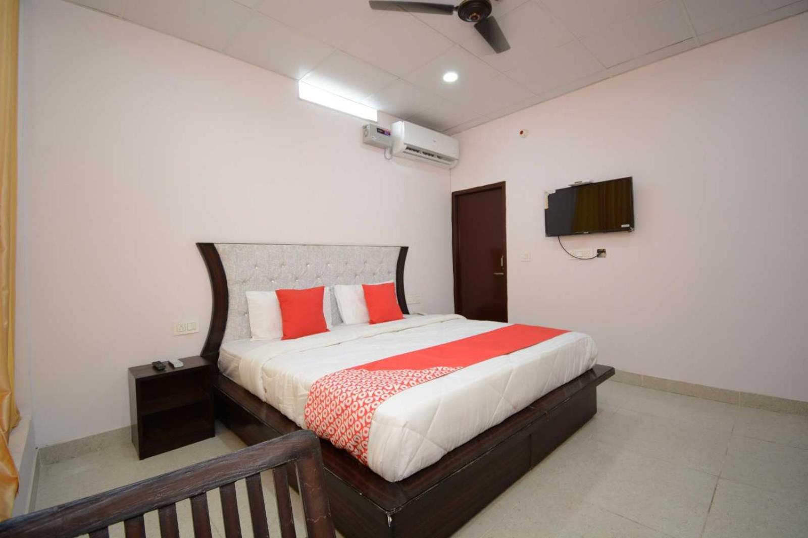 Classic Triple Room photo 1
