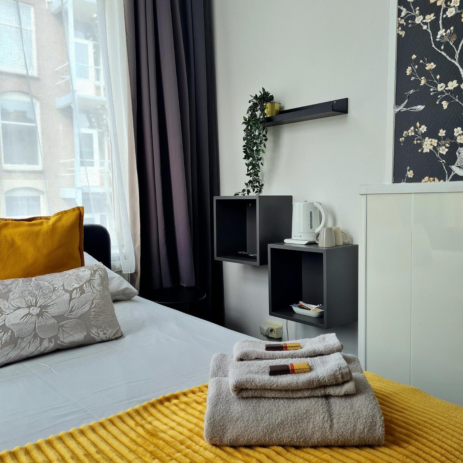 Double Room - Photo 4