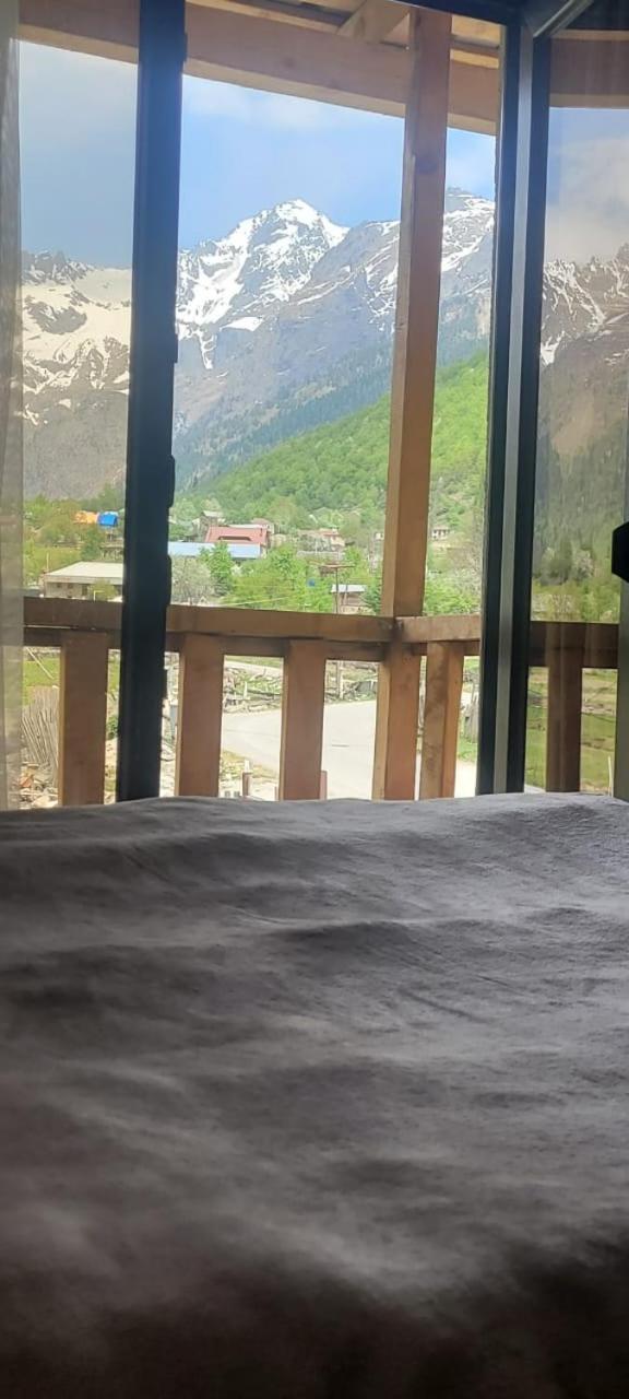 Twin Room with Mountain View