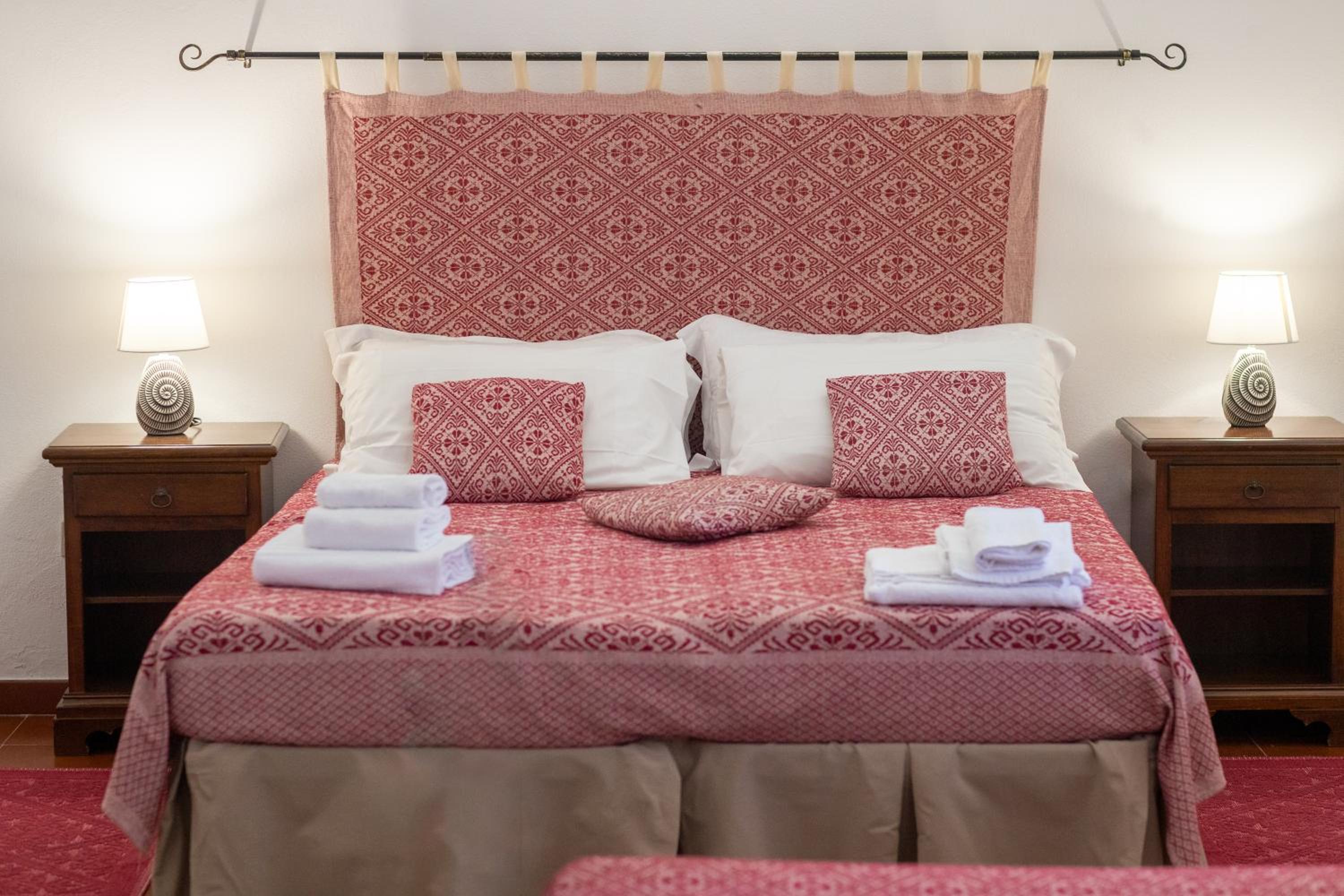 Economy Triple Room