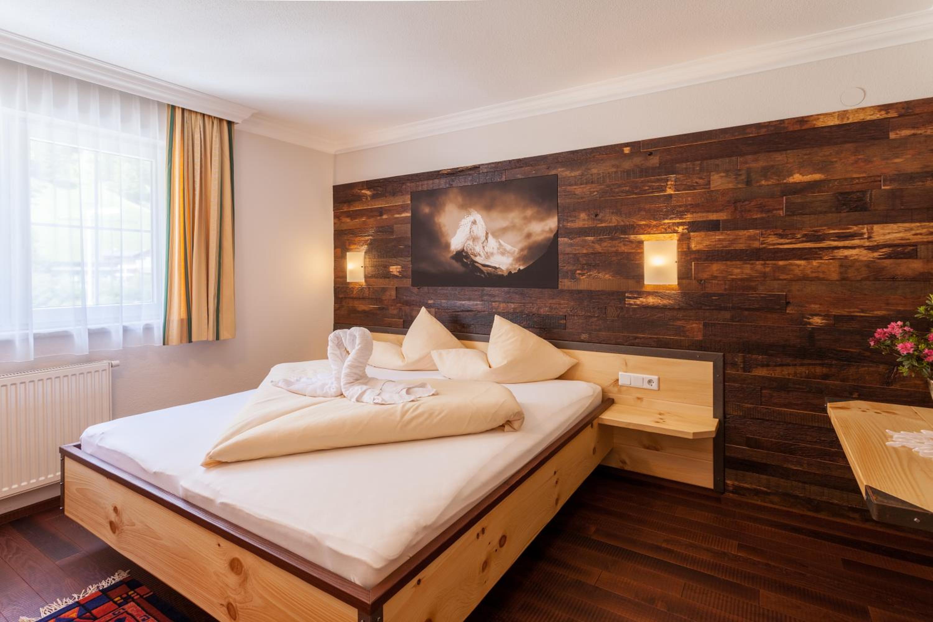 Suite photo 1