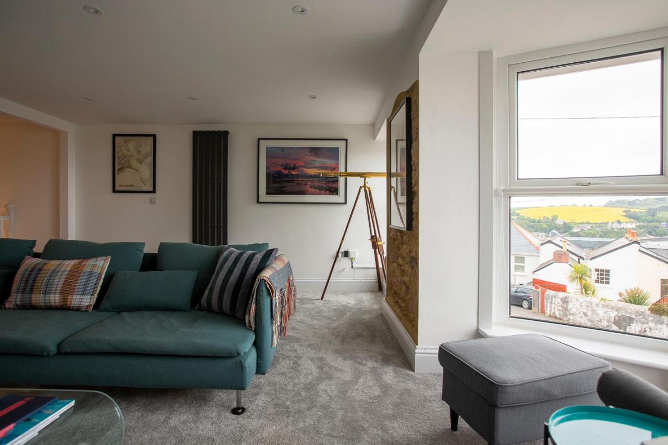 One-Bedroom House photo 1