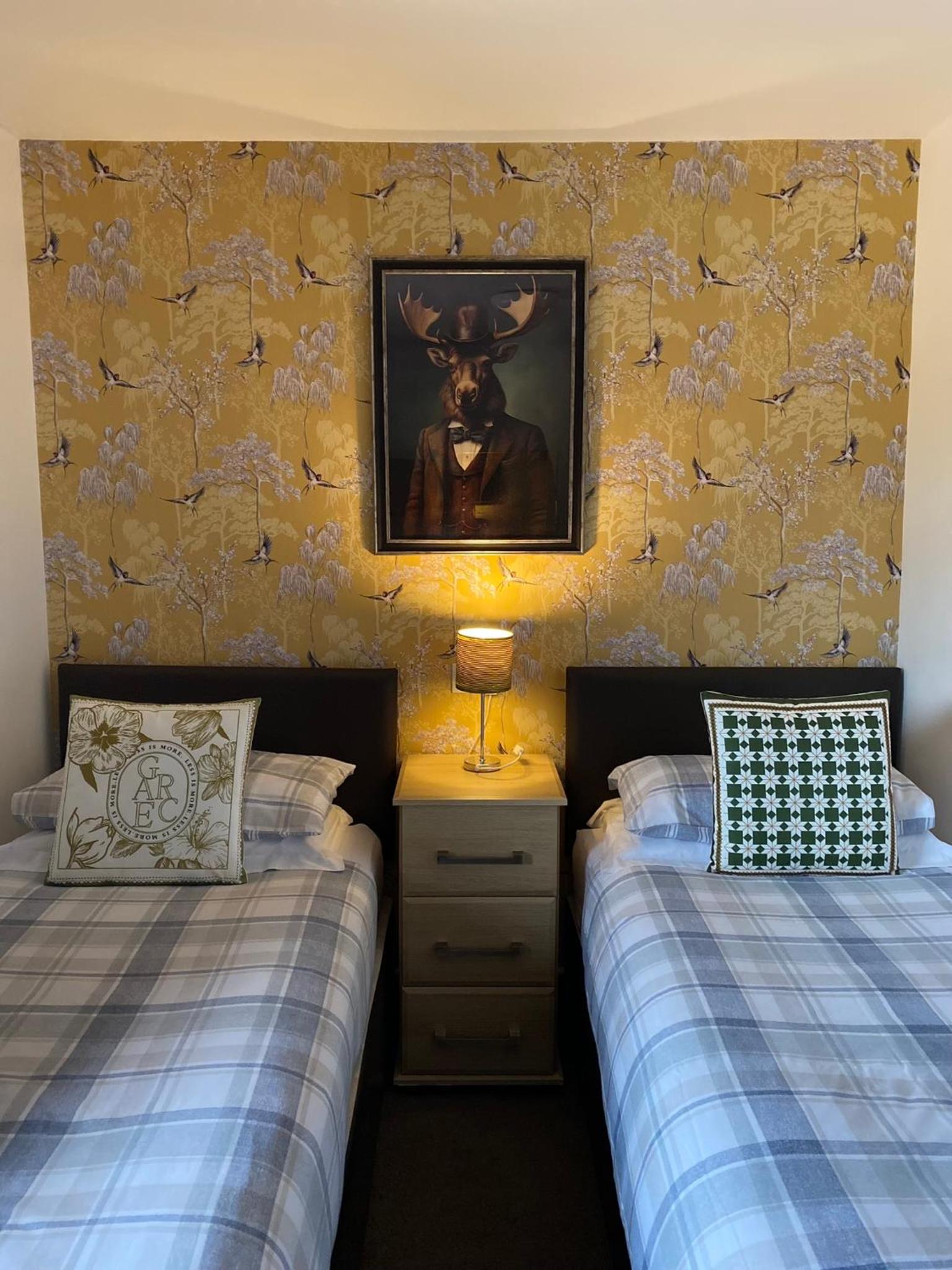 Twin Room - Photo 1