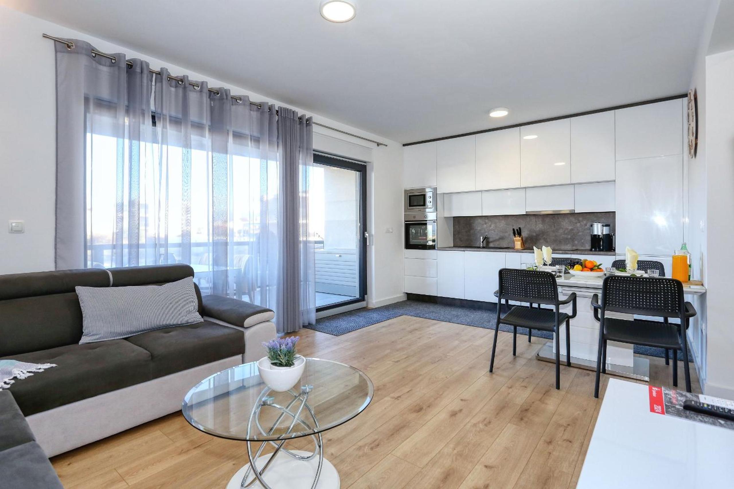 Two-Bedroom Apartment with Terrace and Sea View