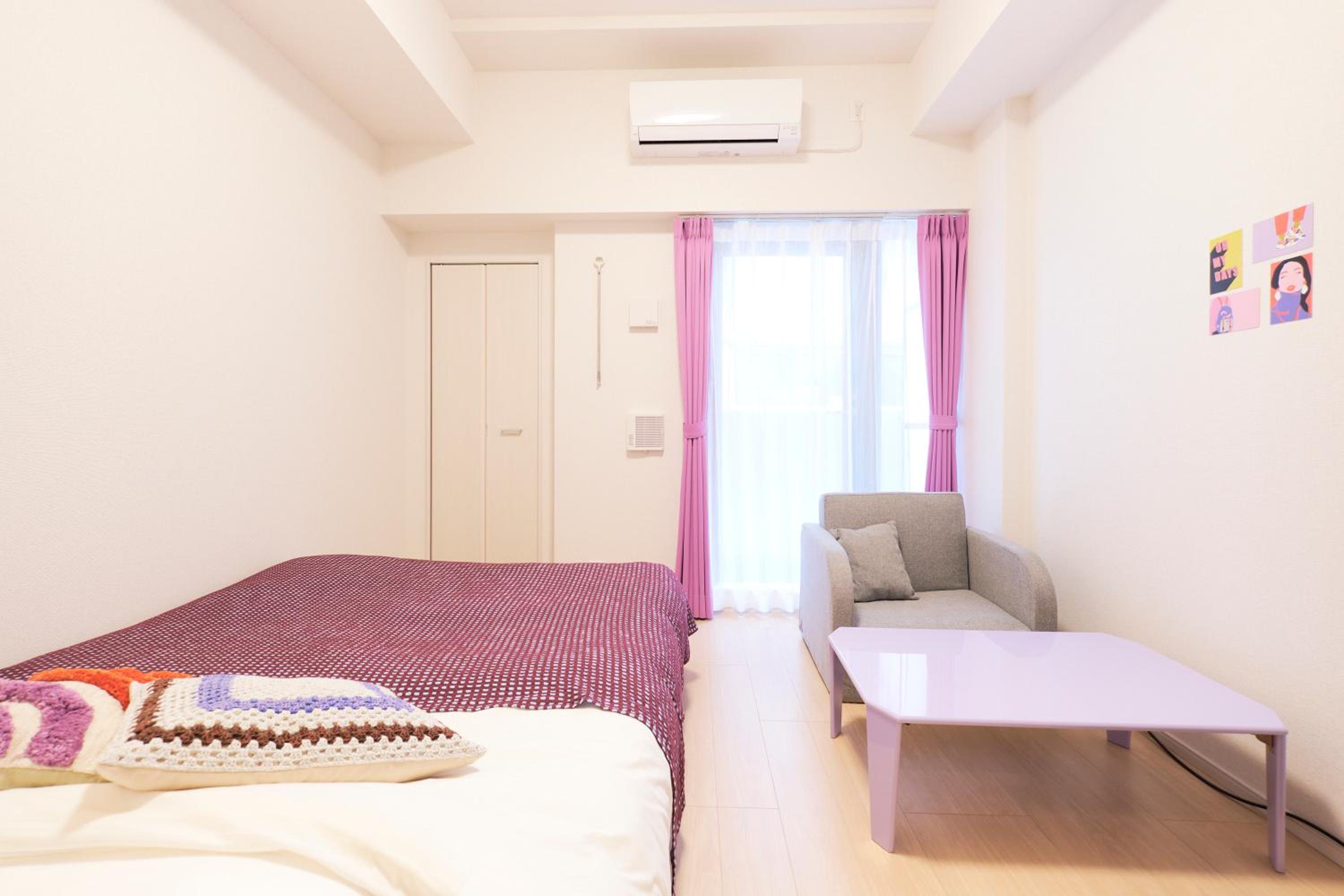 Economy Triple Room photo 3