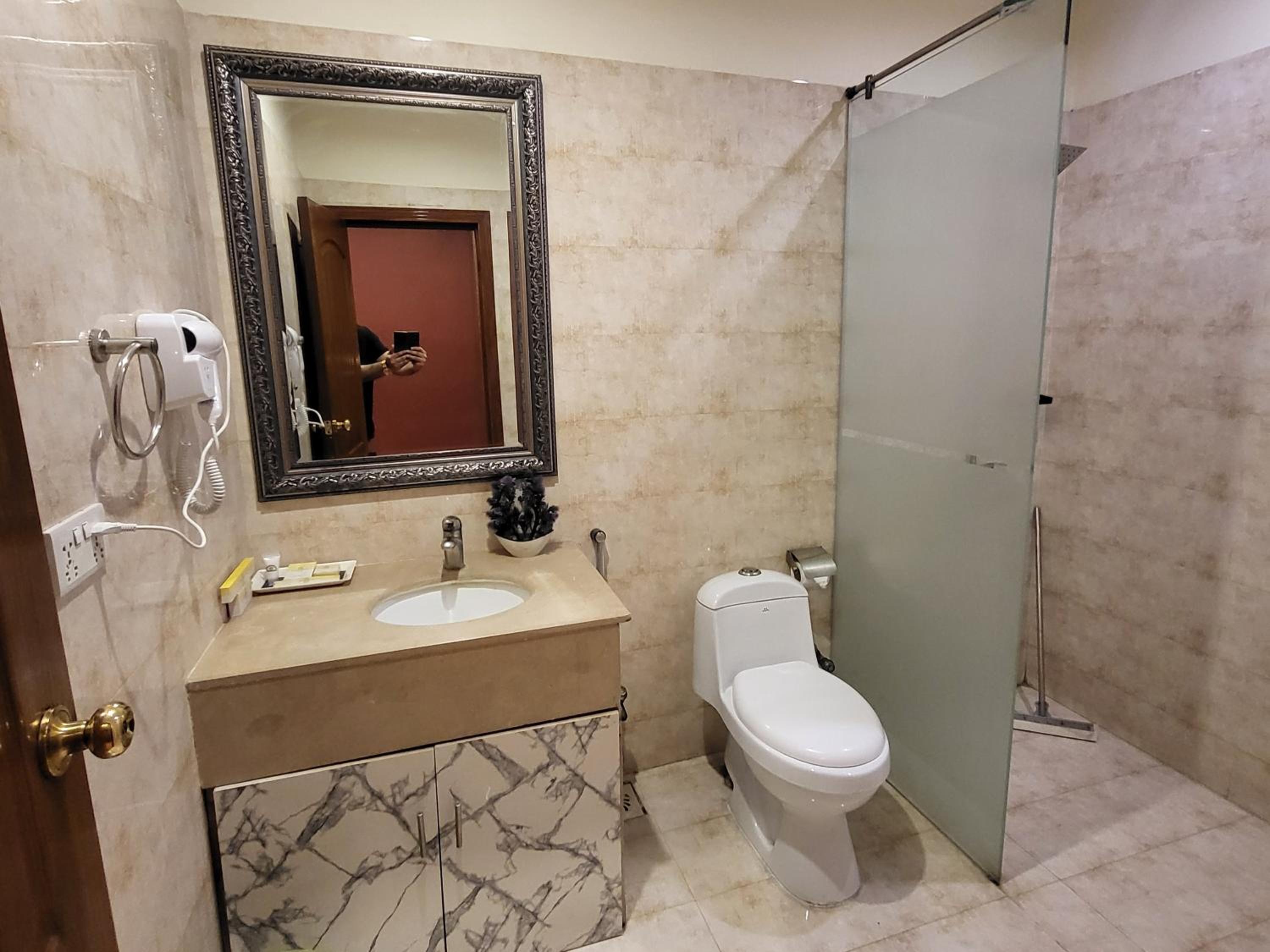 Executive Suite photo 3