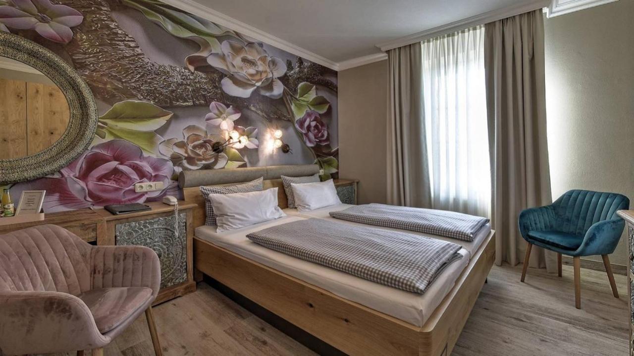Double Room - Photo 1