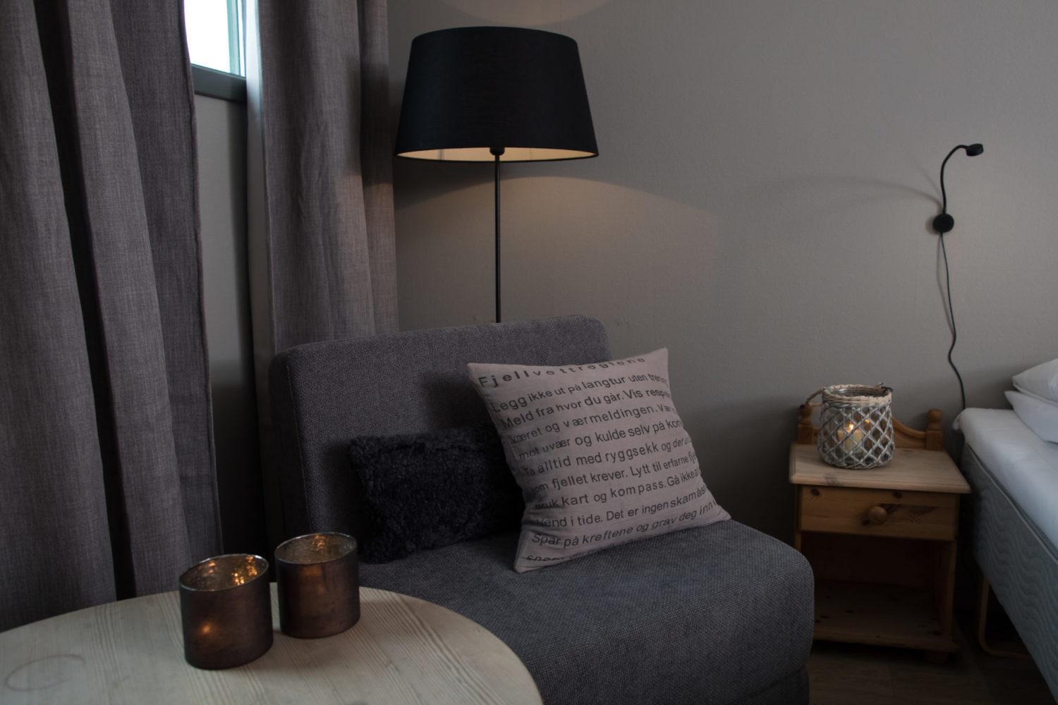 Double Room with Balcony - Photo 7