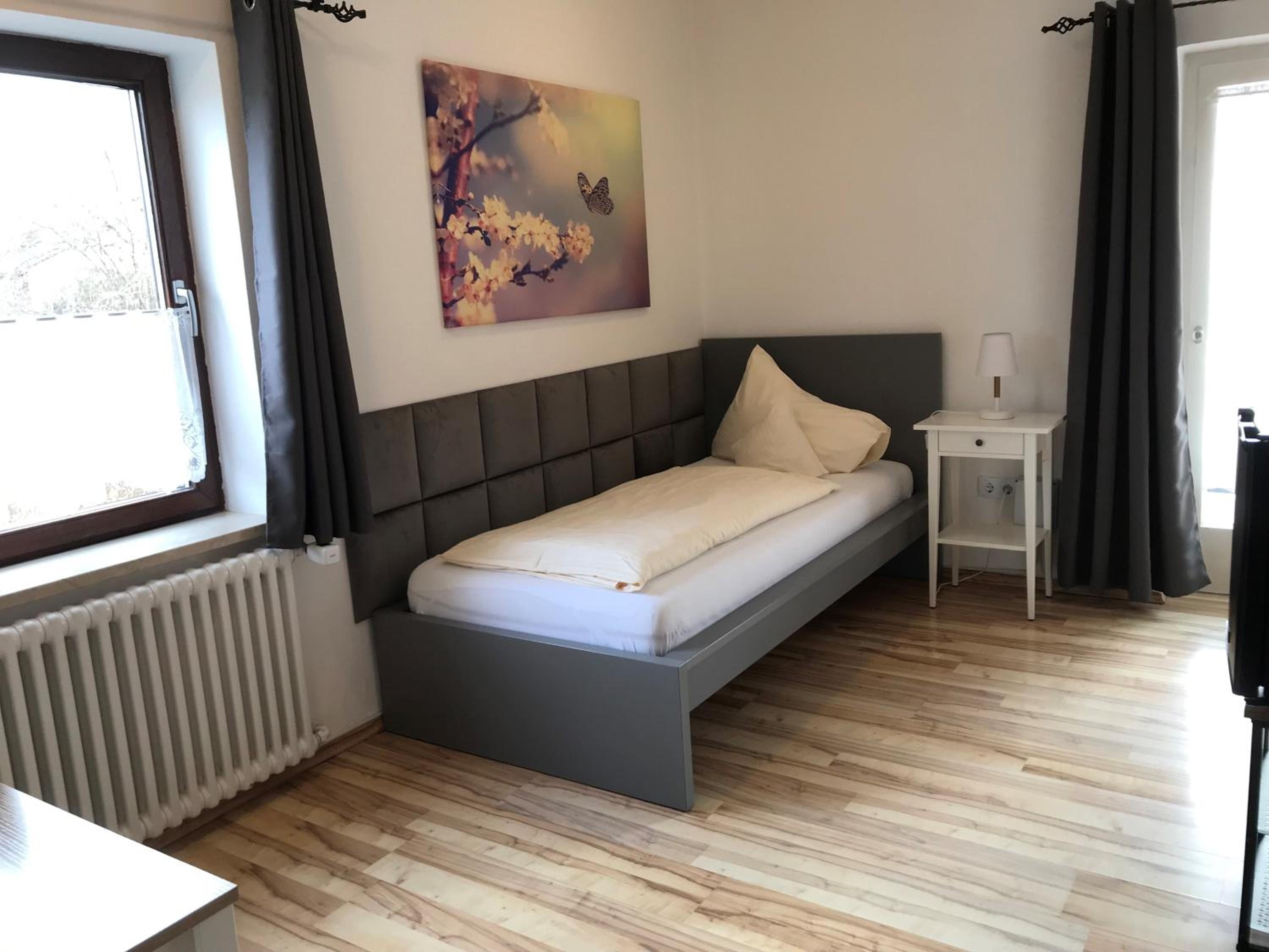 Single Room photo 2