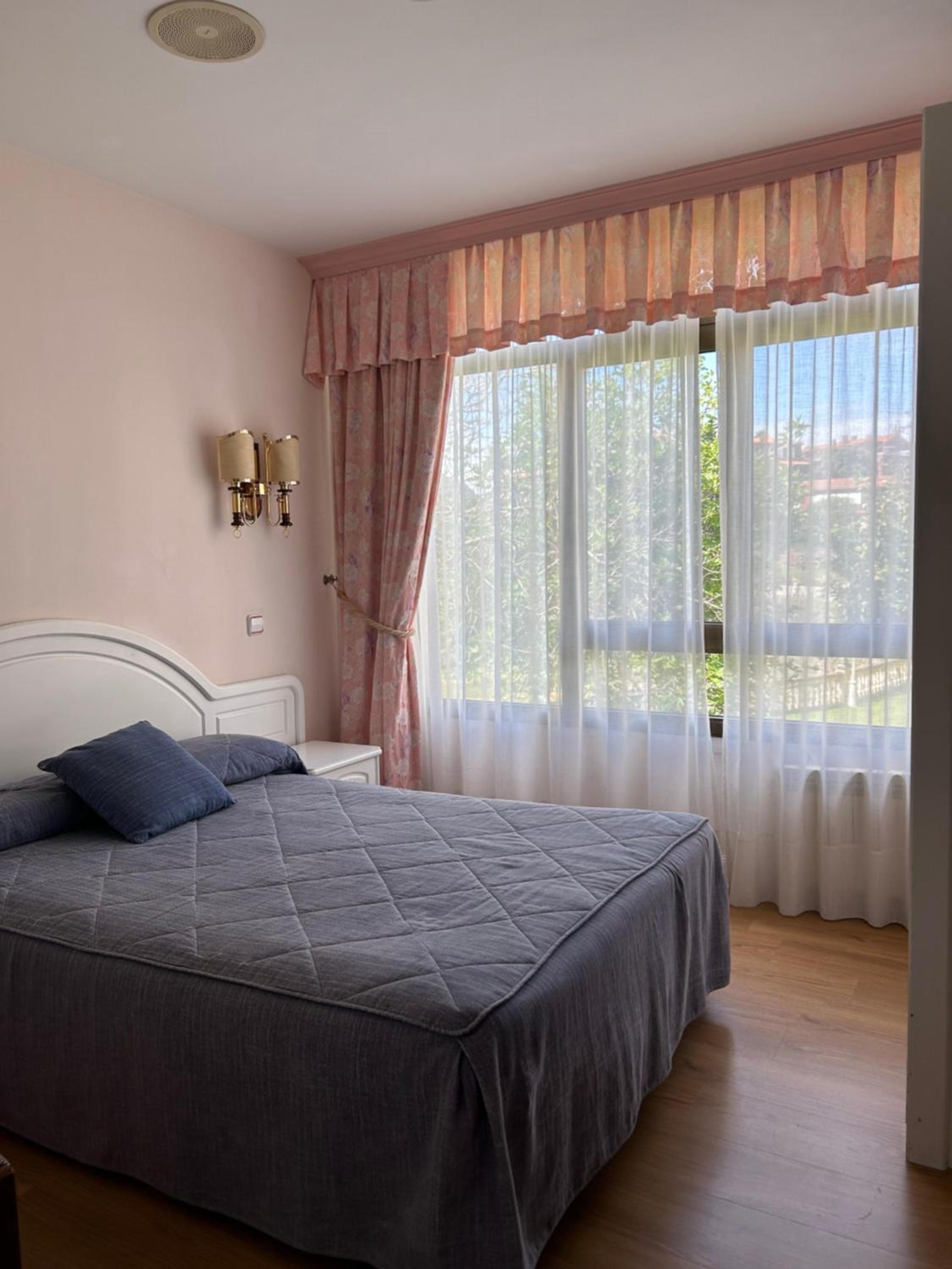 Double Room - Photo 7