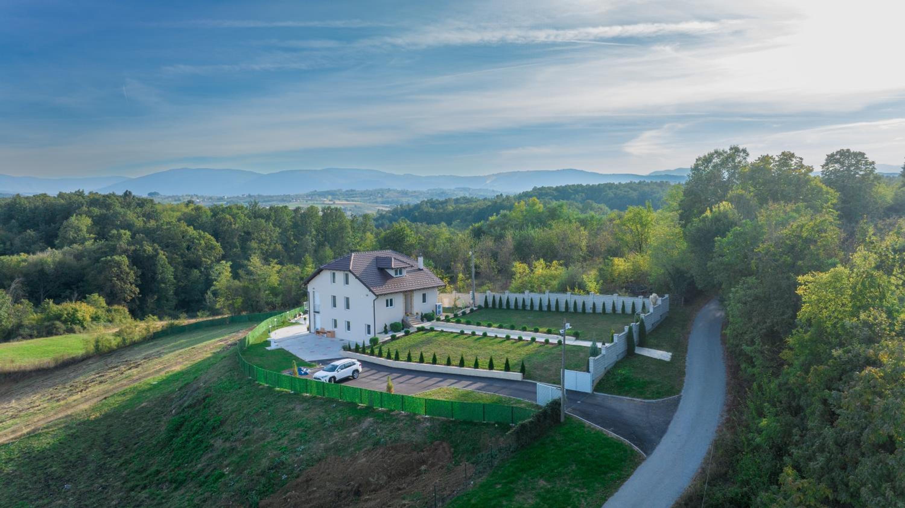 Villa photo 1