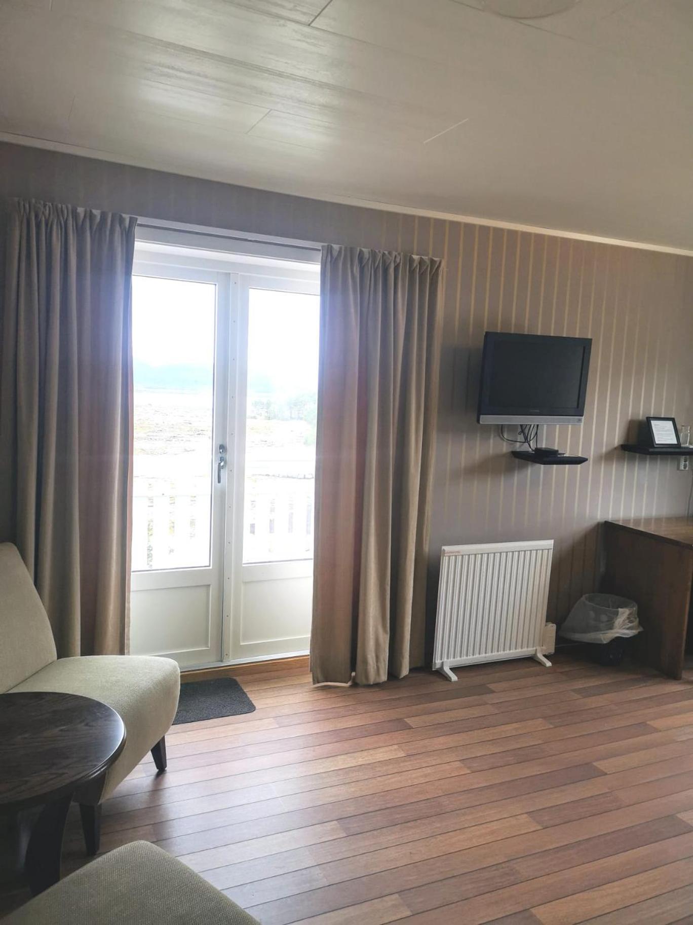 Deluxe Double or Twin Room with Balcony photo 2