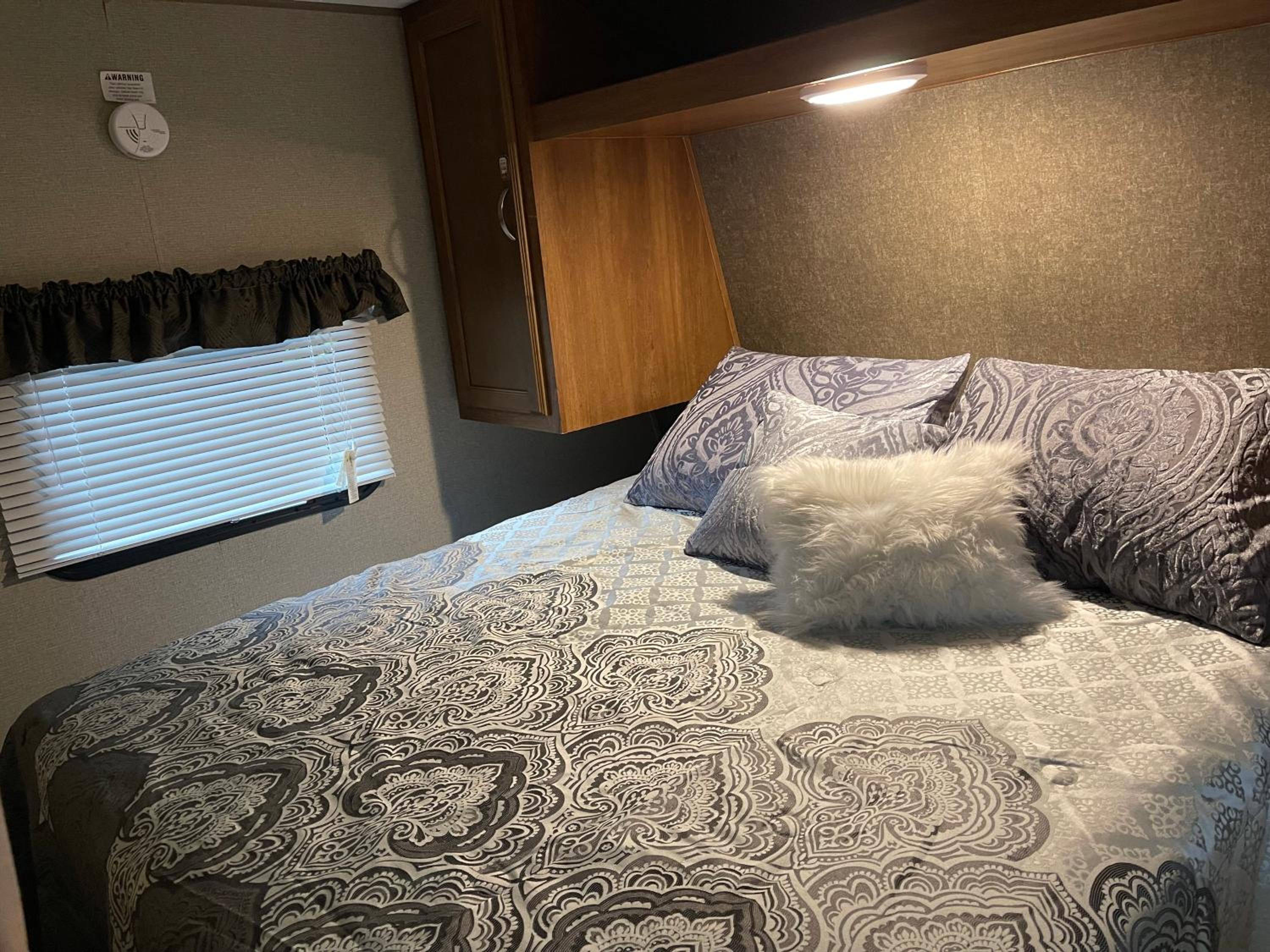 Mobile Home photo 1