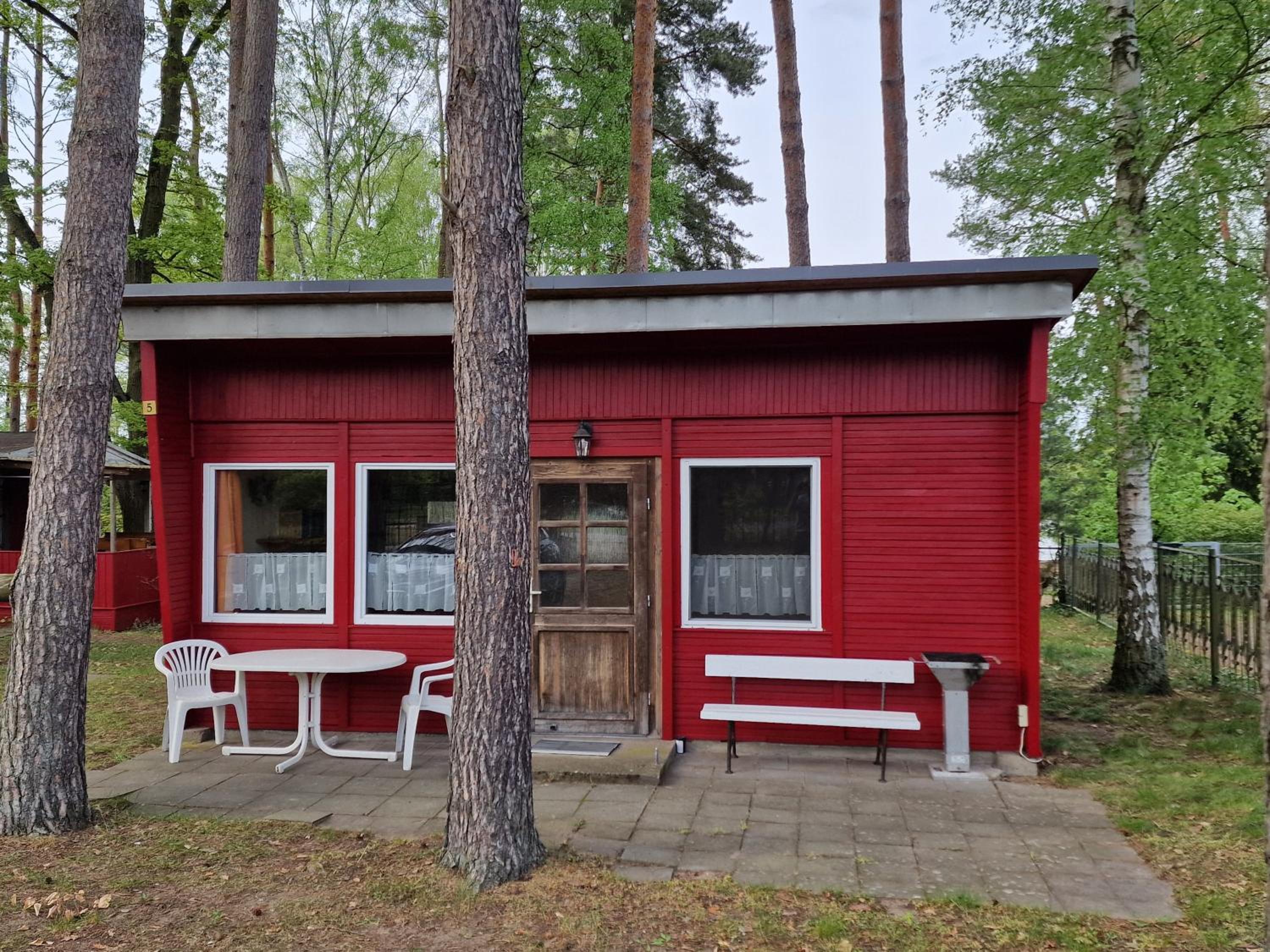 One-Bedroom Bungalow photo 2
