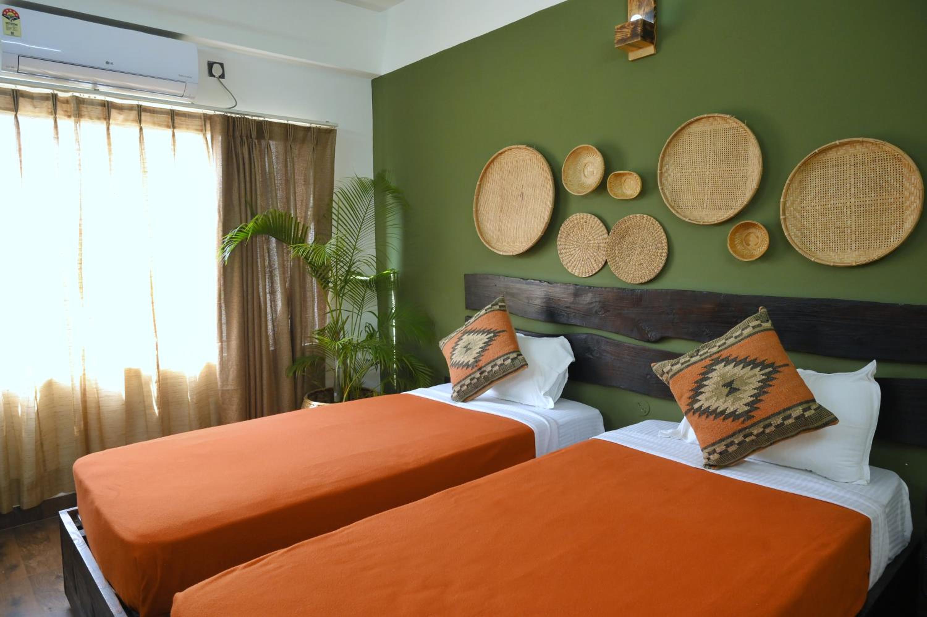 Deluxe Double or Twin Room