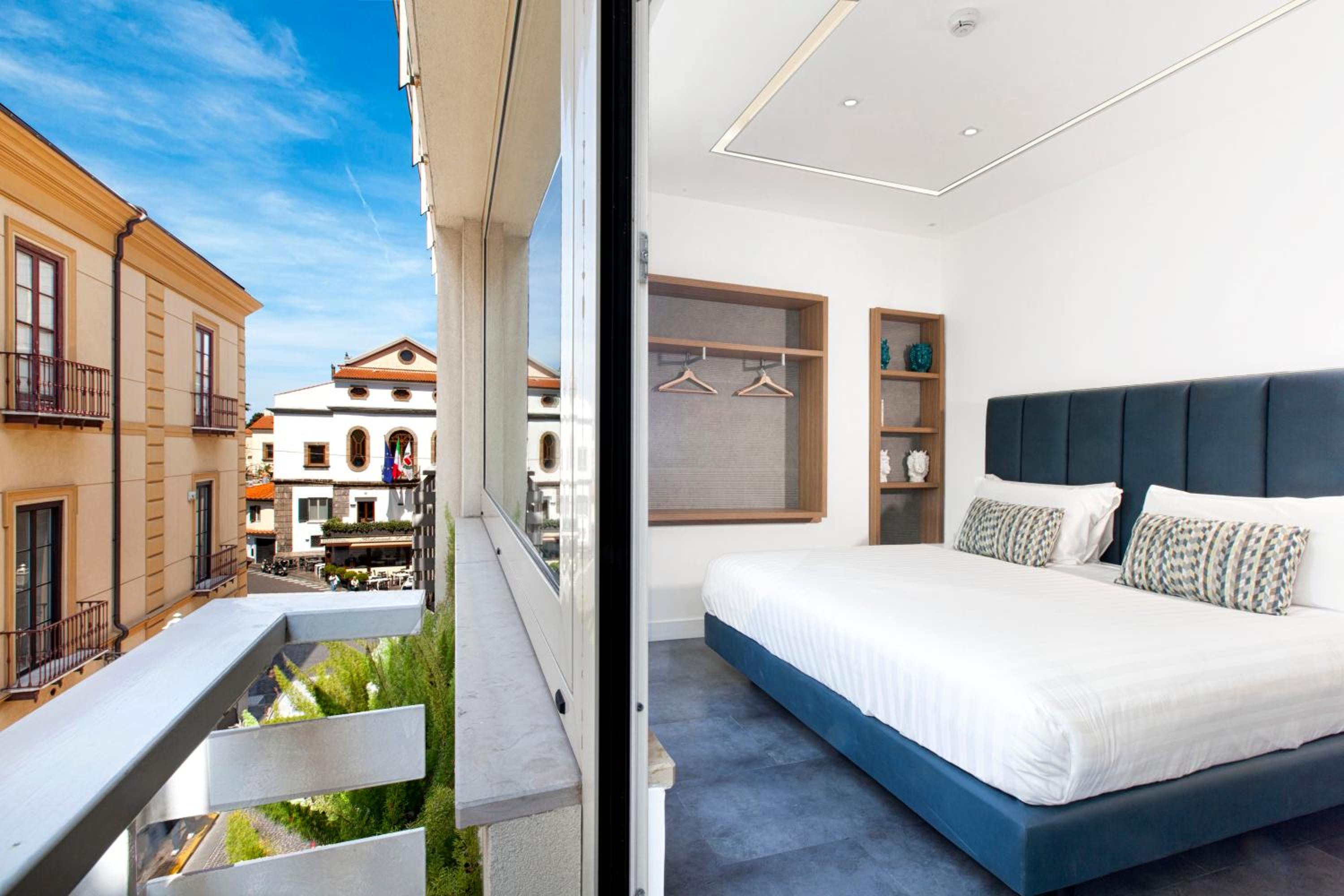 Junior Suite - Photo 1