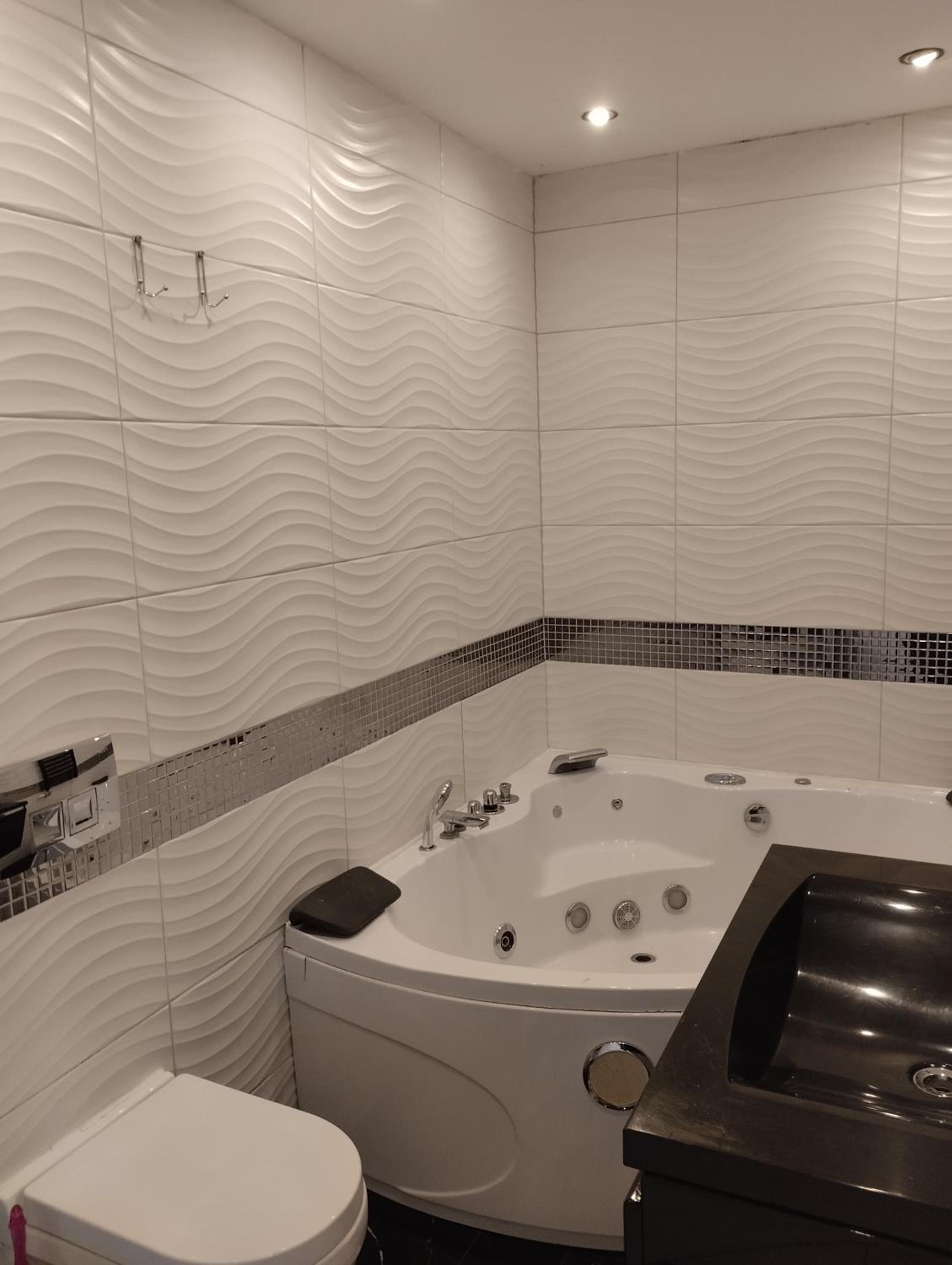 Apartment with Terrace - Photo 10