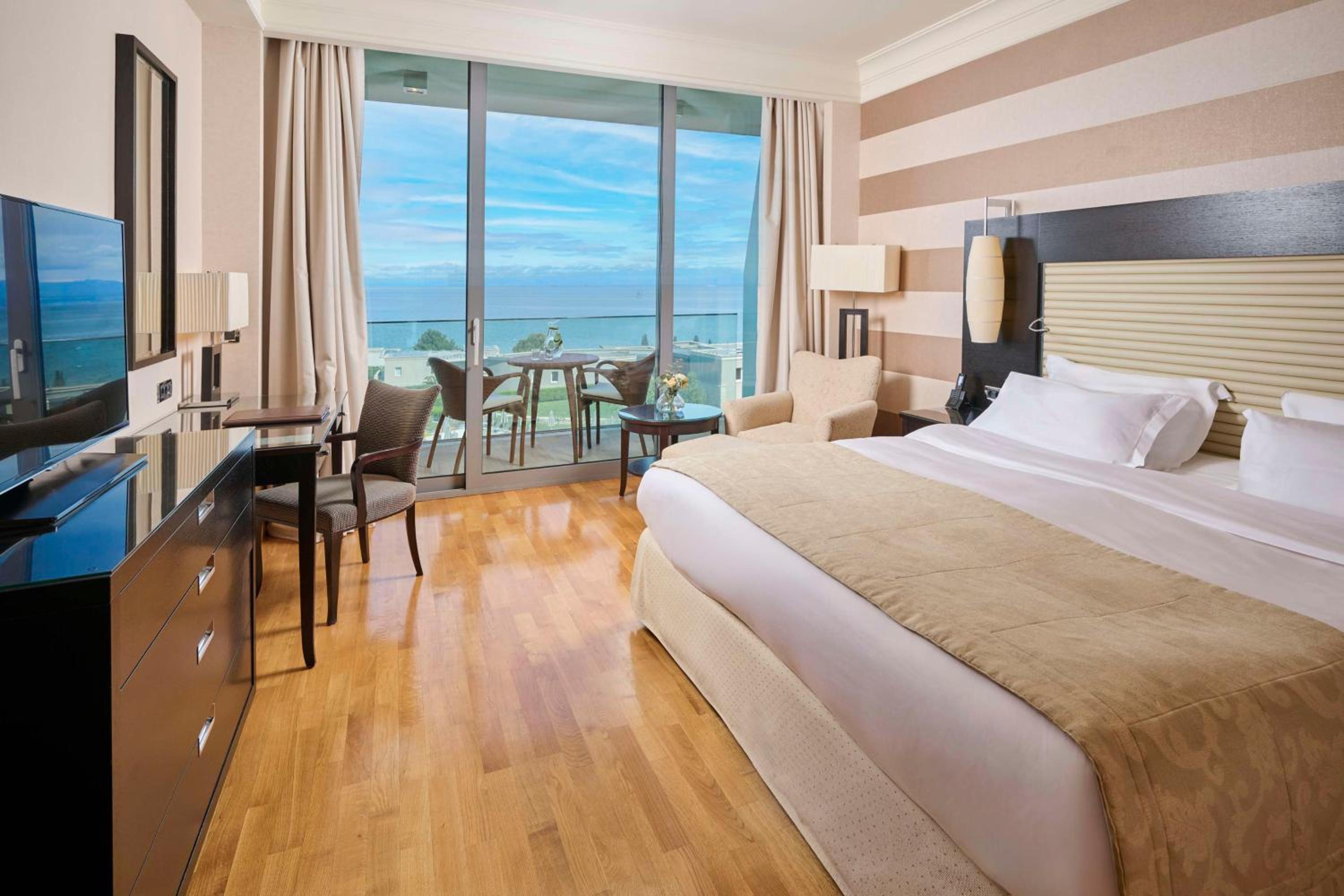 Family Room Sea View