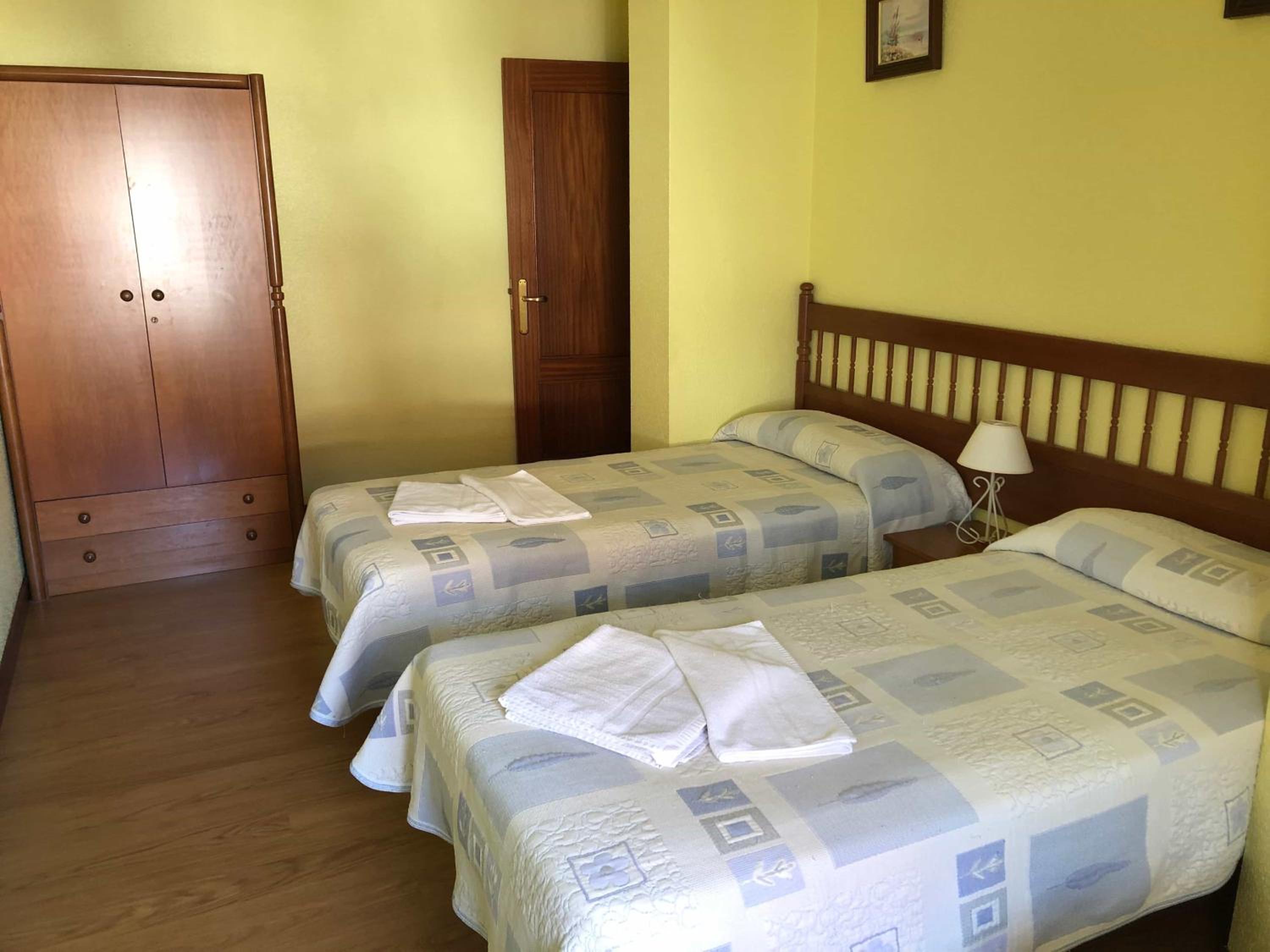 One-Bedroom Apartment with Terrace (3 Adults) photo 2