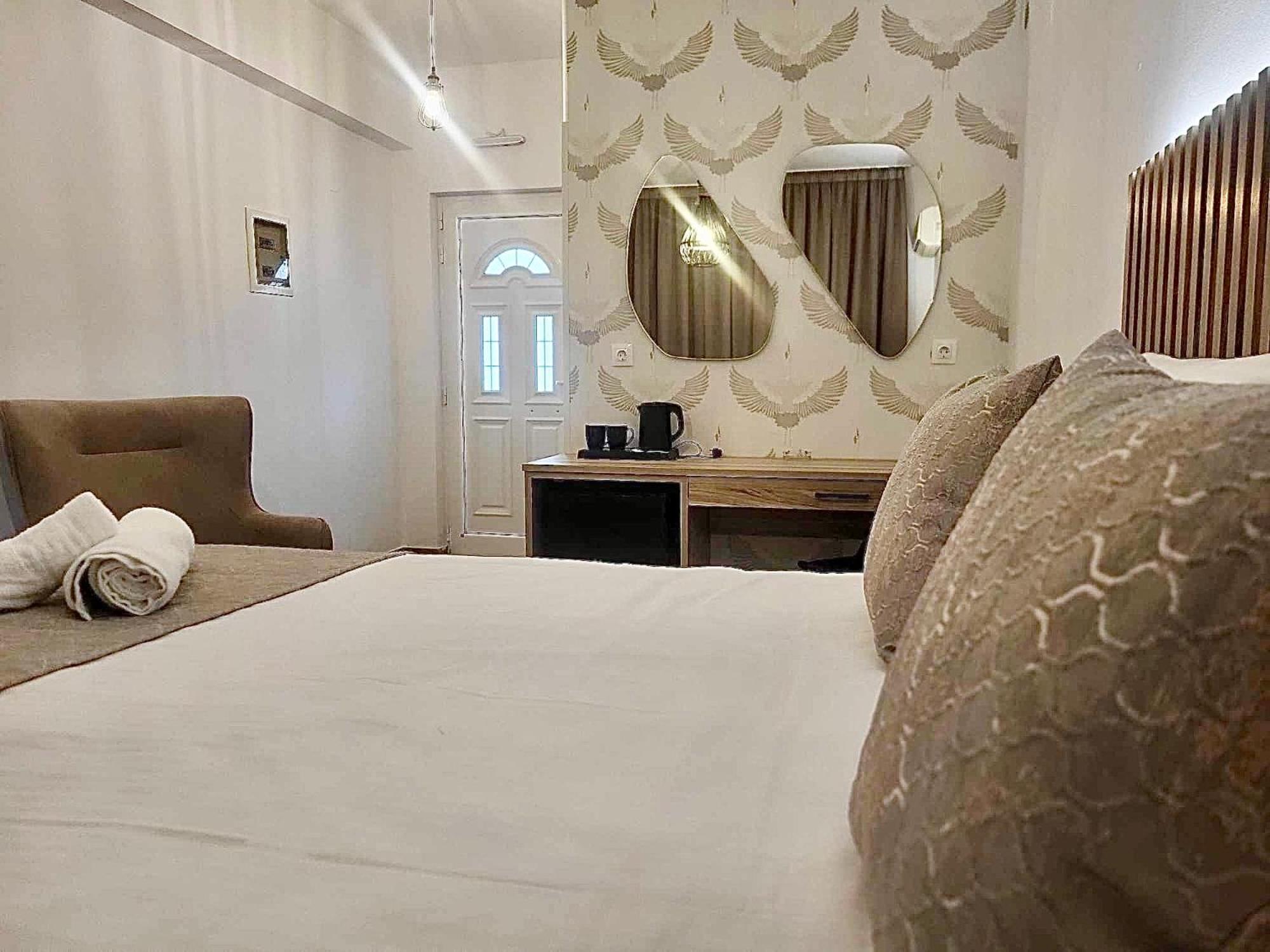 Superior Double Room - Photo 8