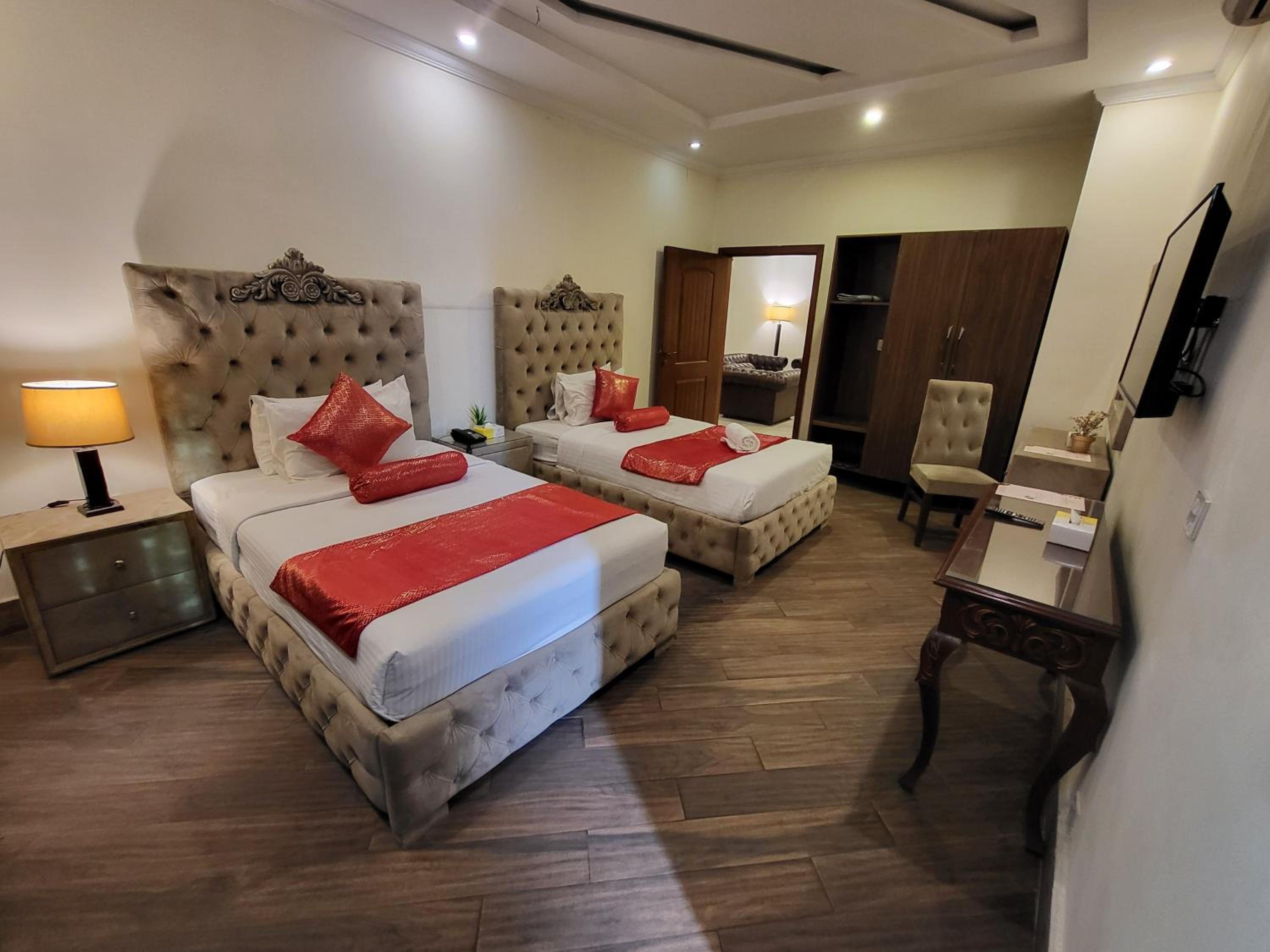 Presidential Suite photo 2